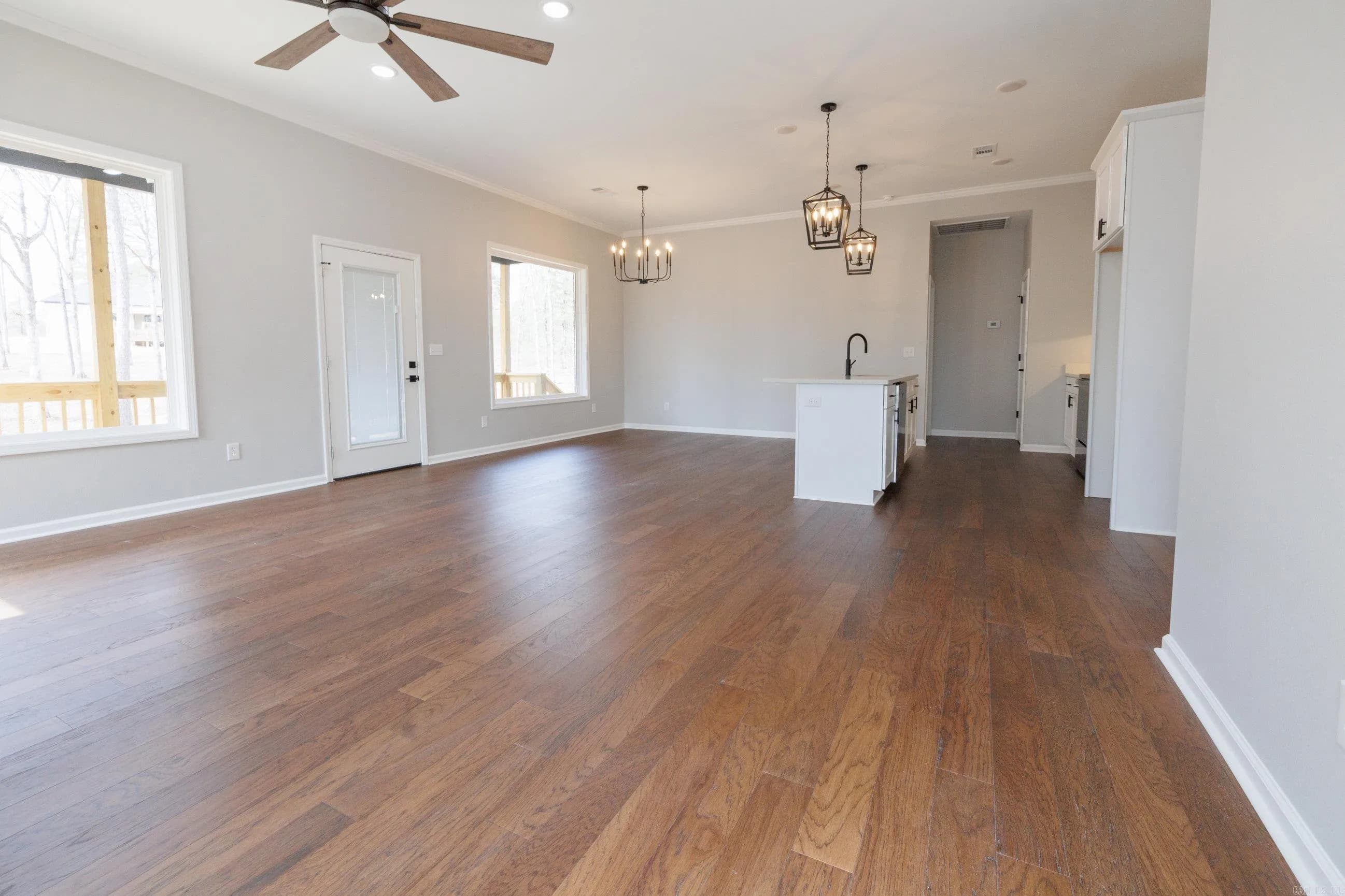 Property at 8  Hawks circle - Image 5