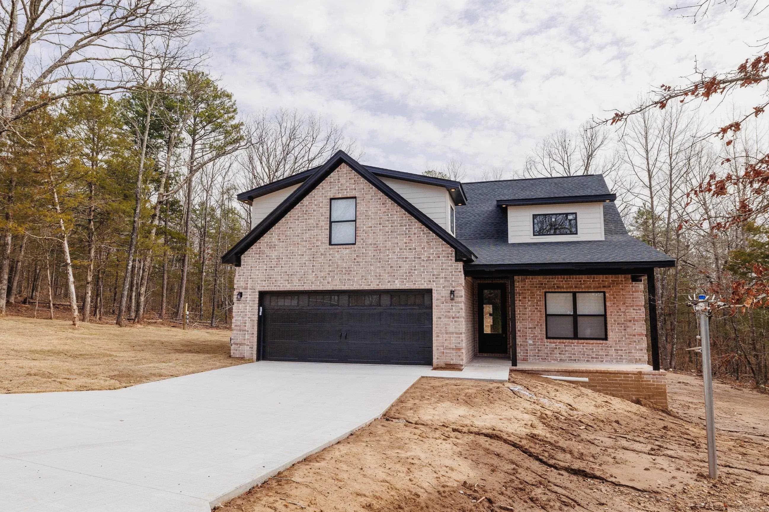 Property at 170  Hawks circle - Image 1