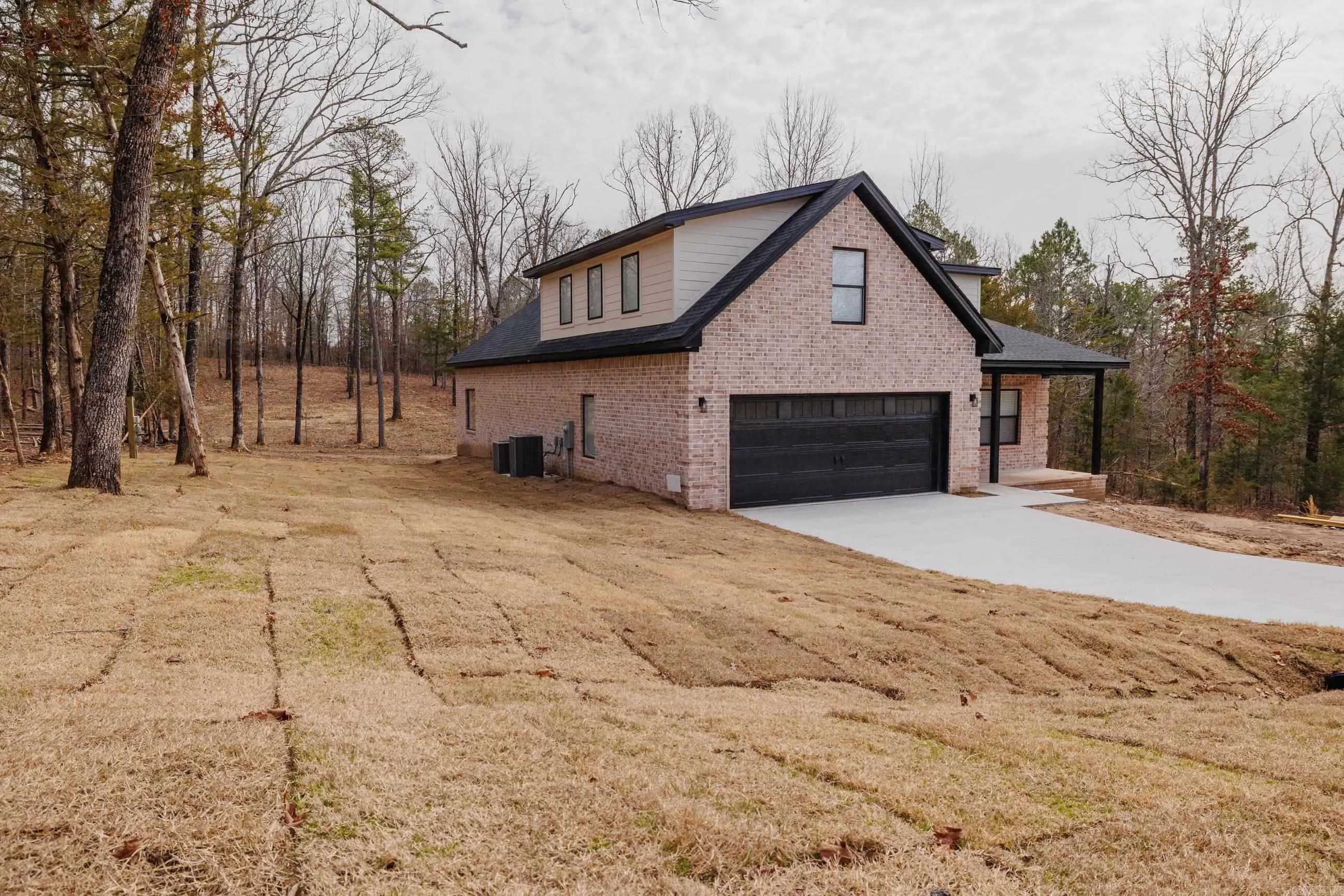 Property at 170  Hawks circle - Image 2