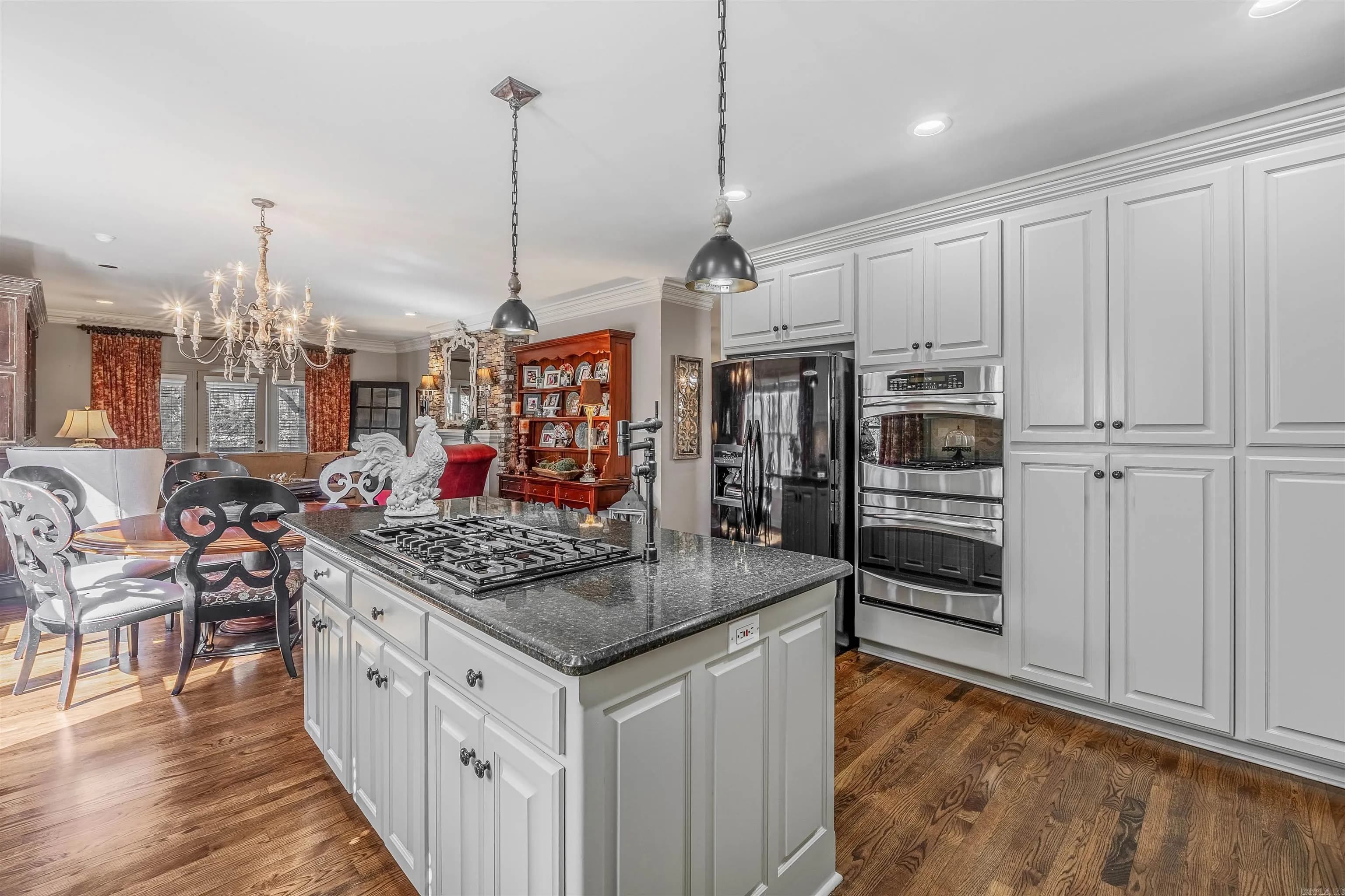 Property at 58  Bascom - Image 12