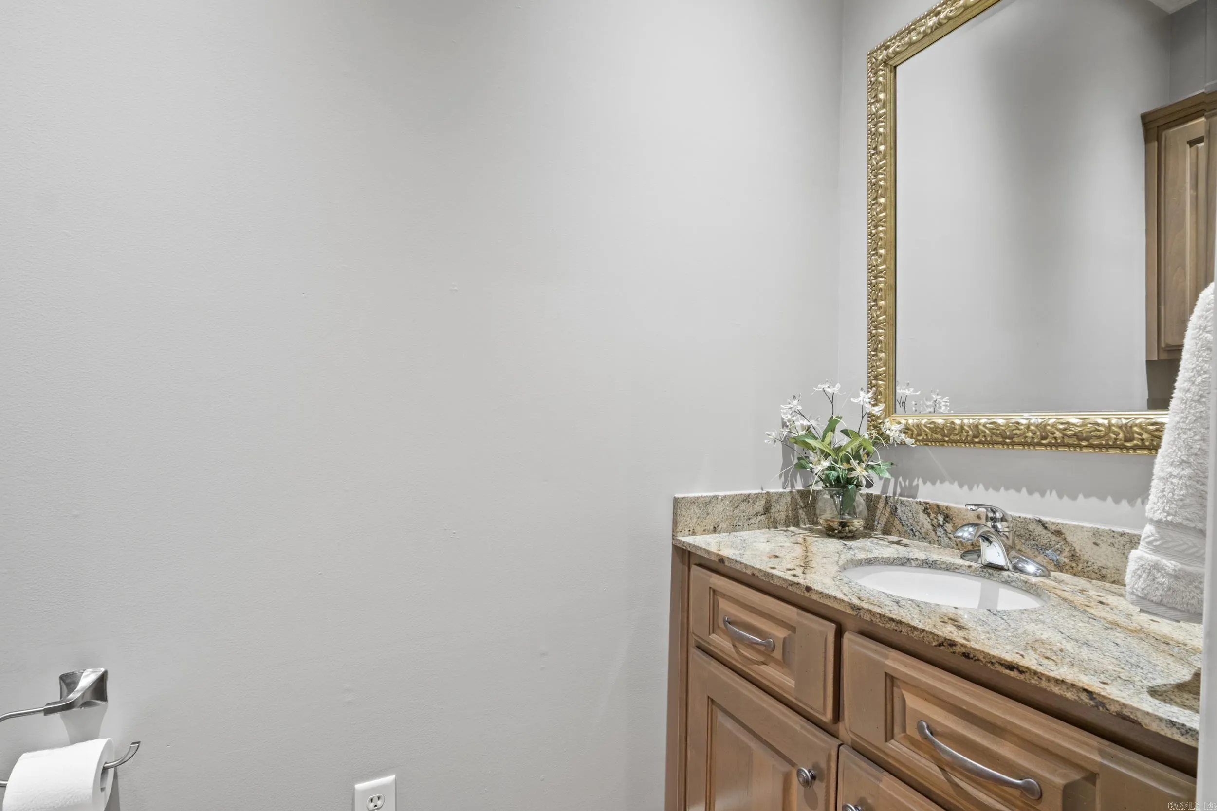 Property at 106  Black oak - Image 30