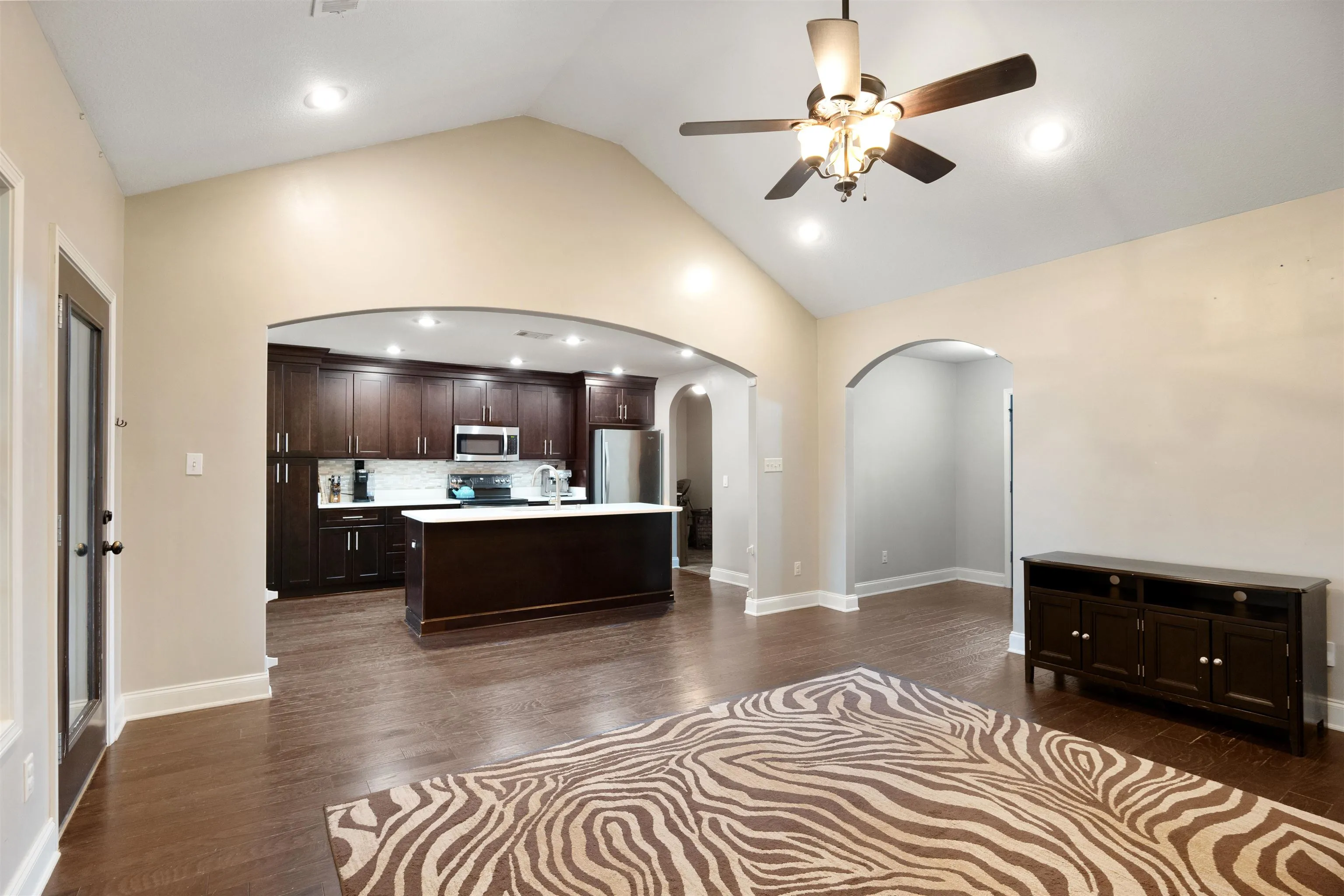 Property at 4909  Lonoke ln - Image 14