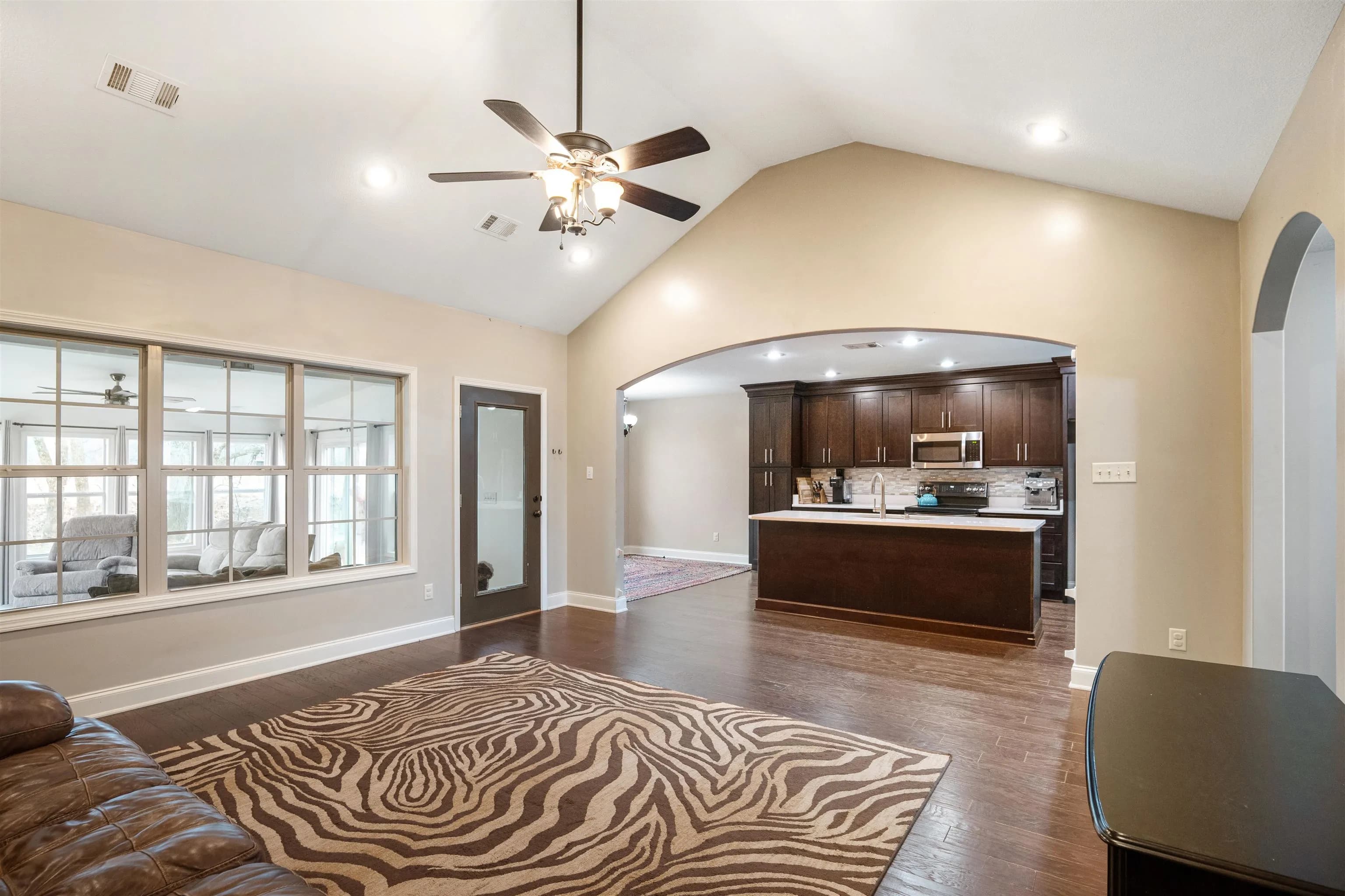 Property at 4909  Lonoke ln - Image 13