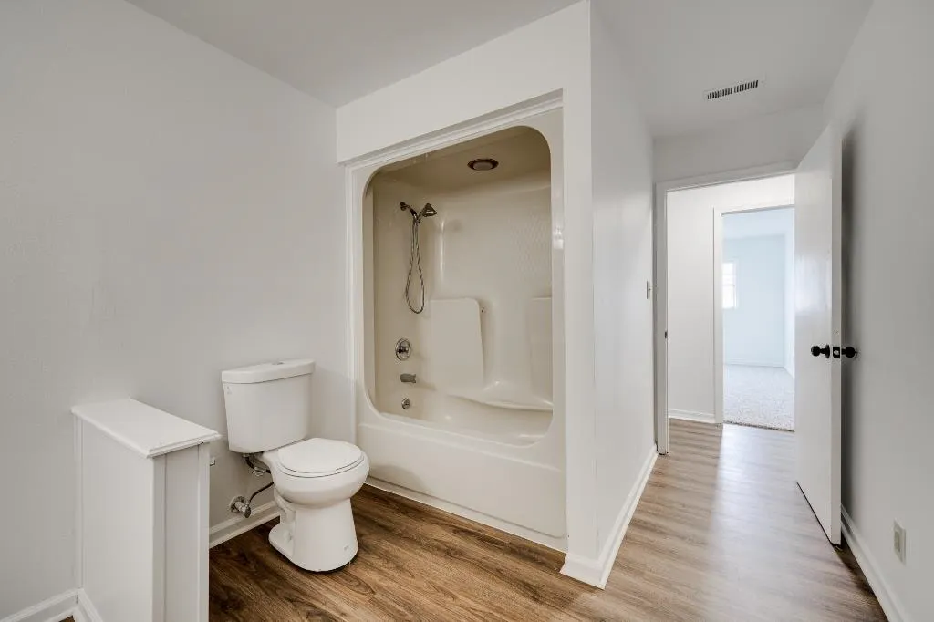 Property at 10  Valley ridge - Image 19