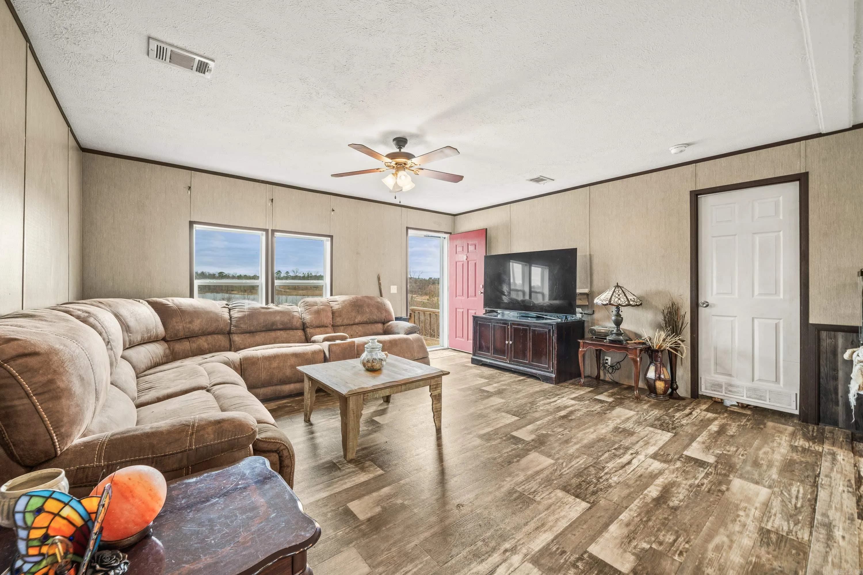Property at 340  Elk meadows - Image 9