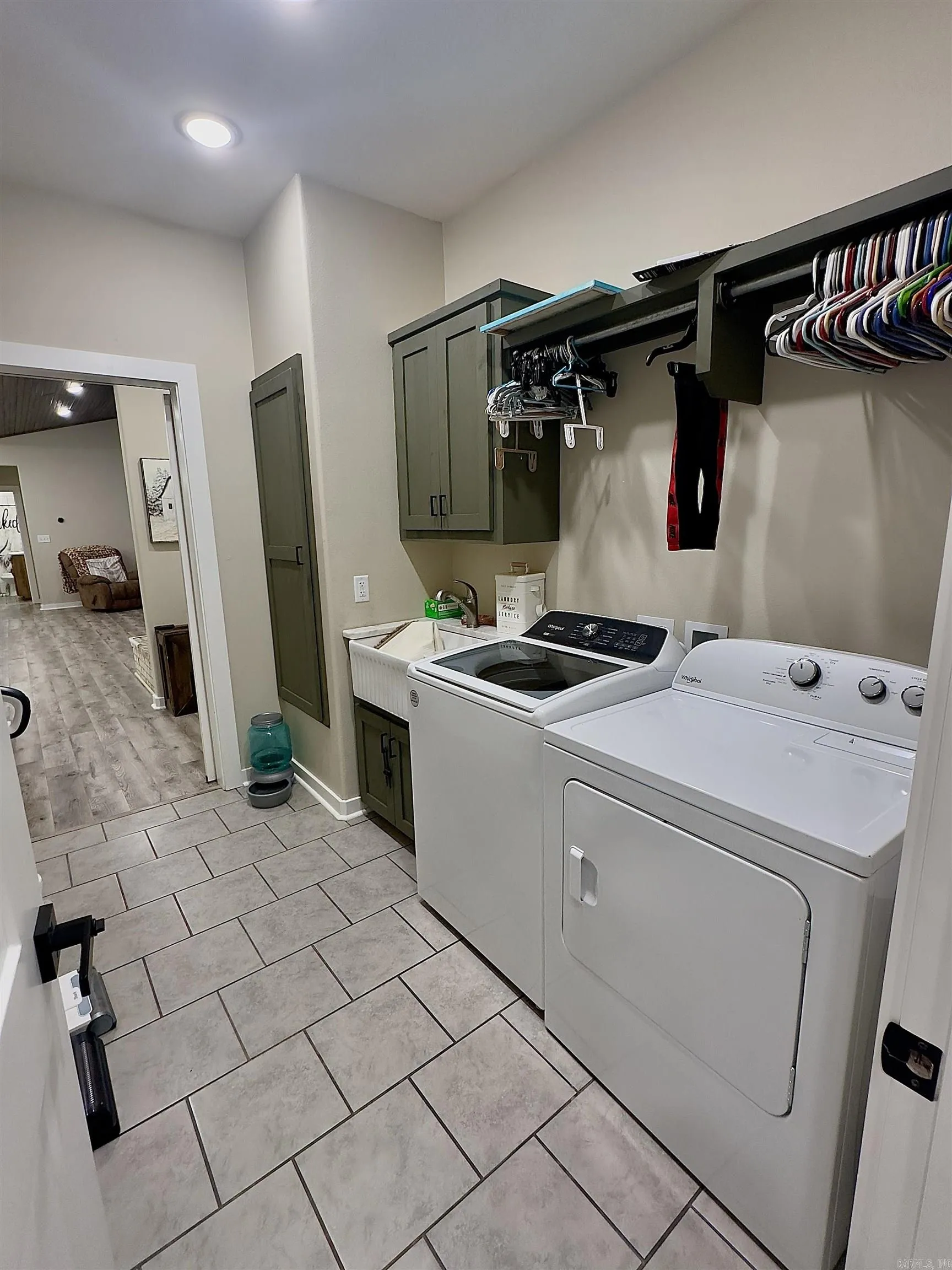 Property at 170  Sandy - Image 20