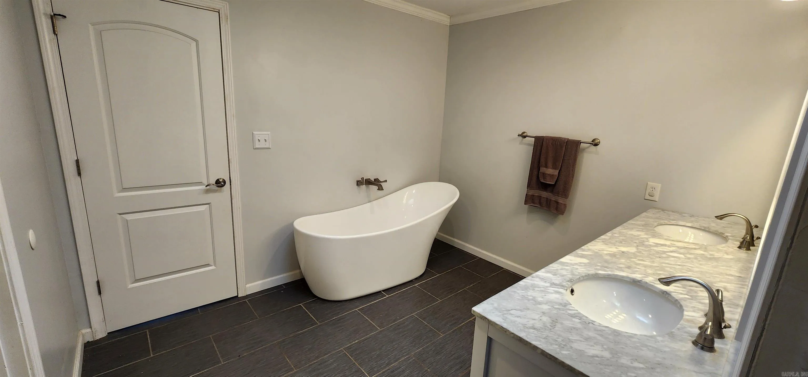 Property at 1300  Woodruff 391 - Image 19