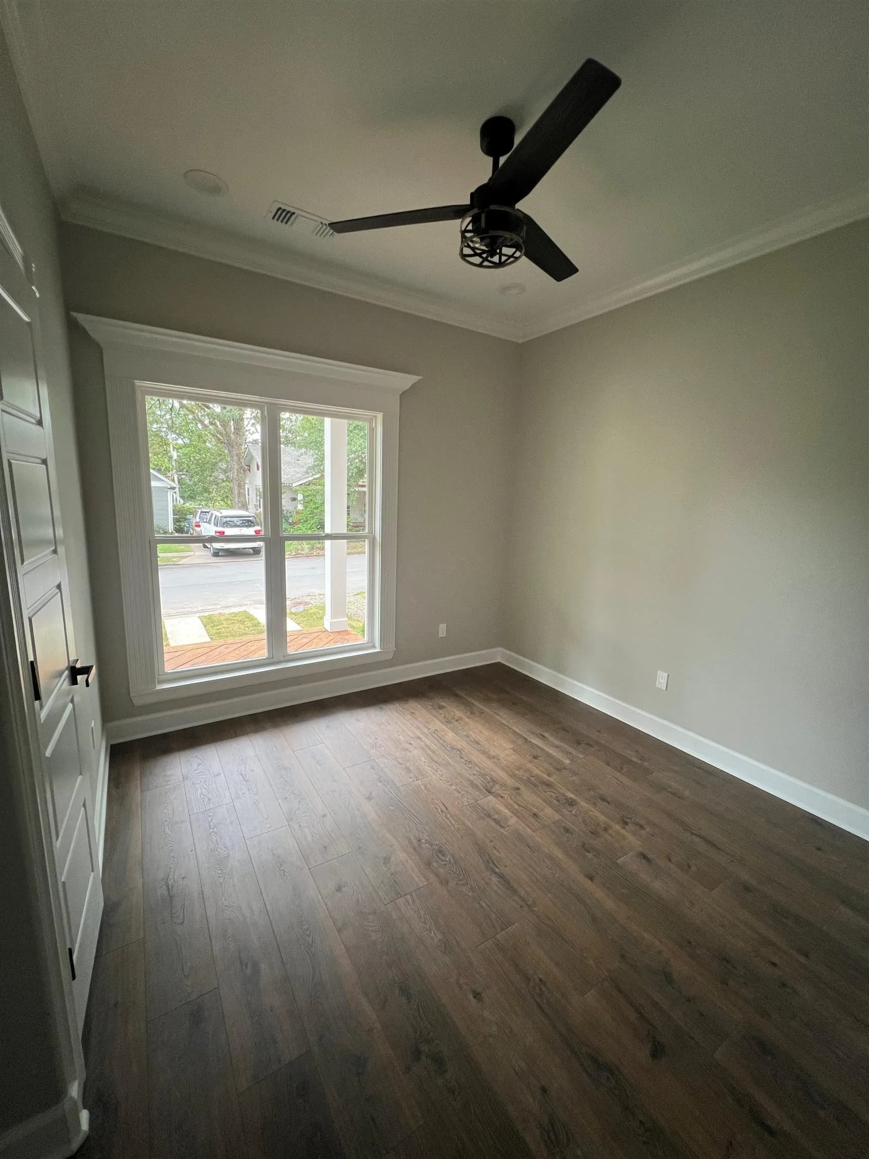 Property at 5120  C - Image 16