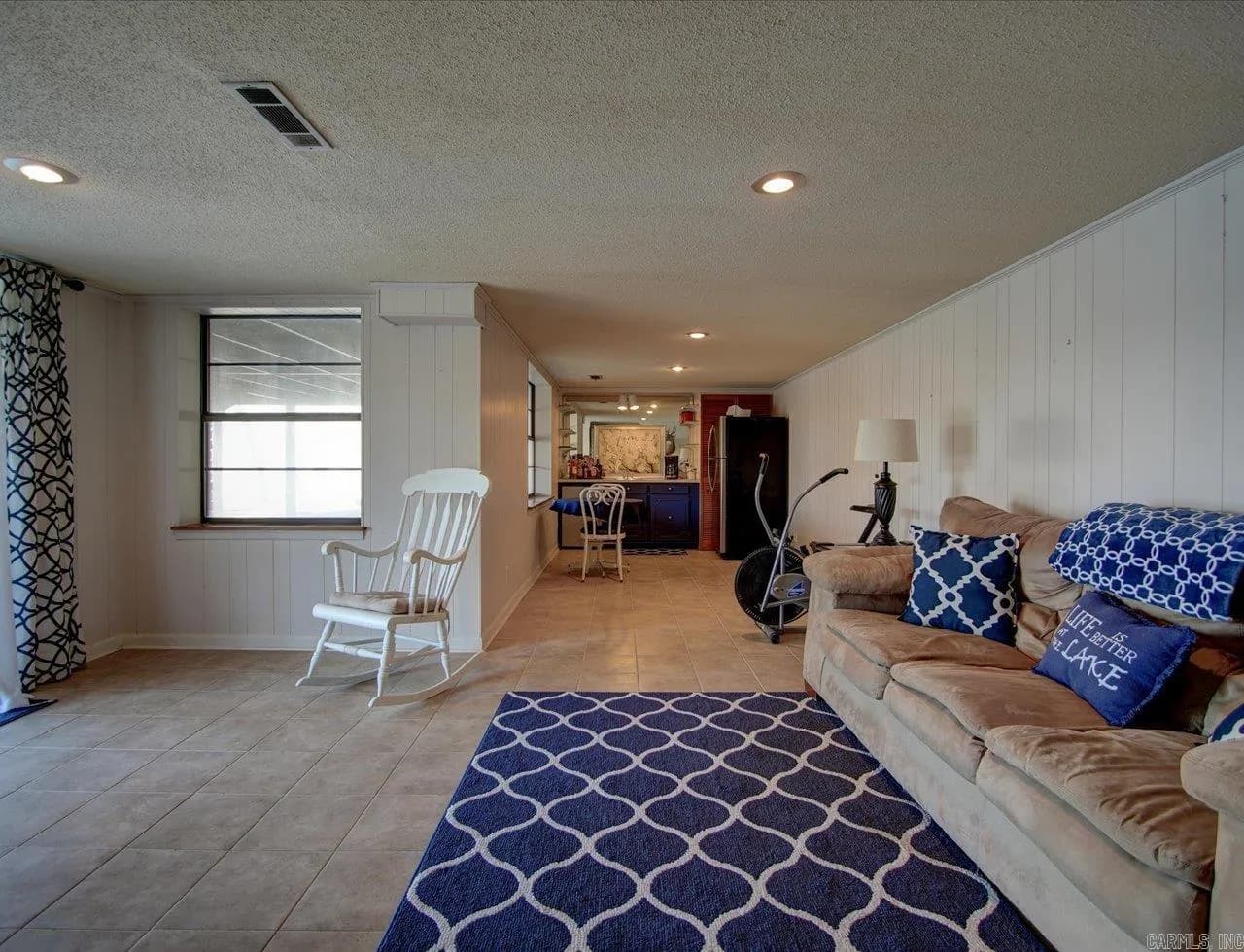 Property at 125  Kathy ln - Image 29