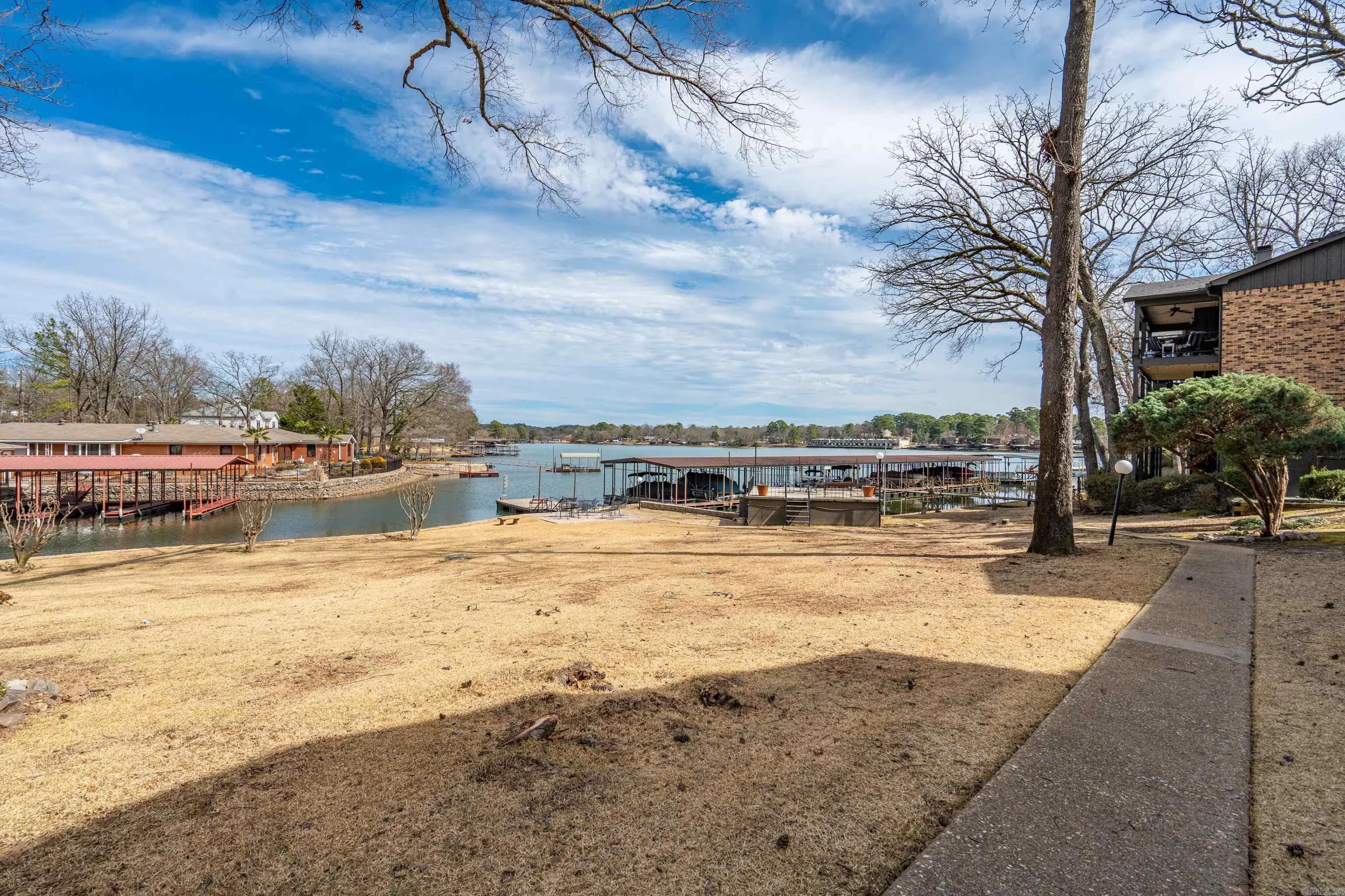 Property at 201  Daffodil - Image 7