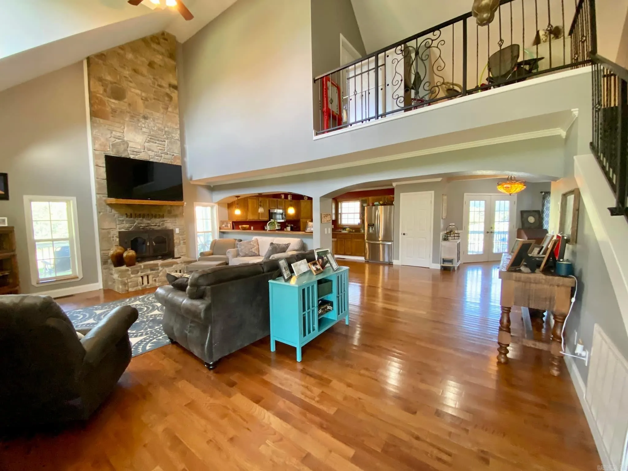 Property at 1013  Shipman - Image 7