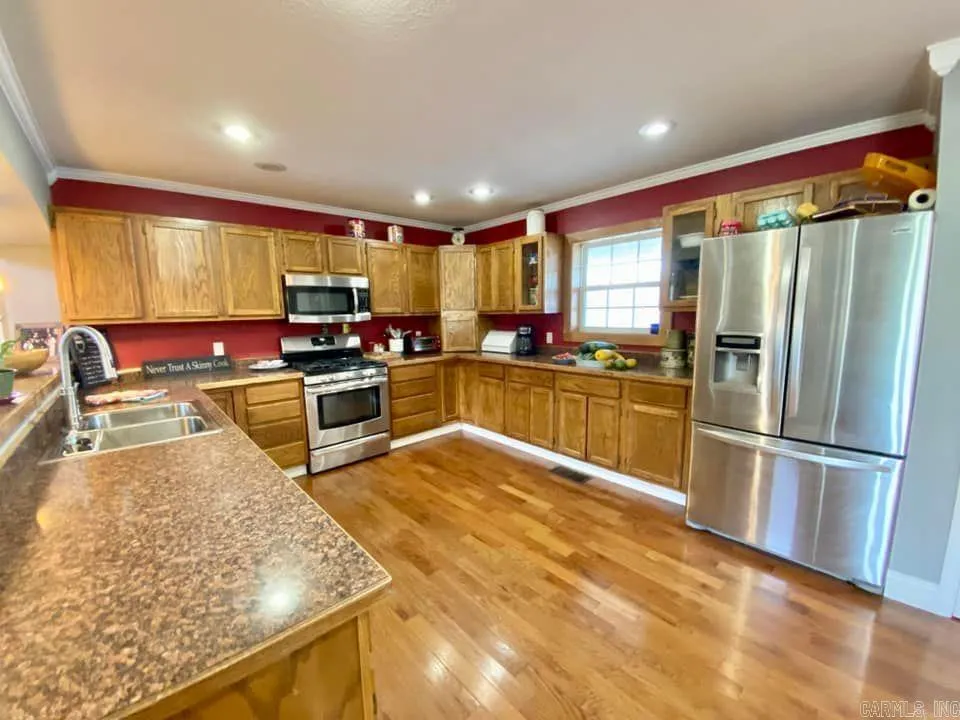 Property at 1013  Shipman - Image 8
