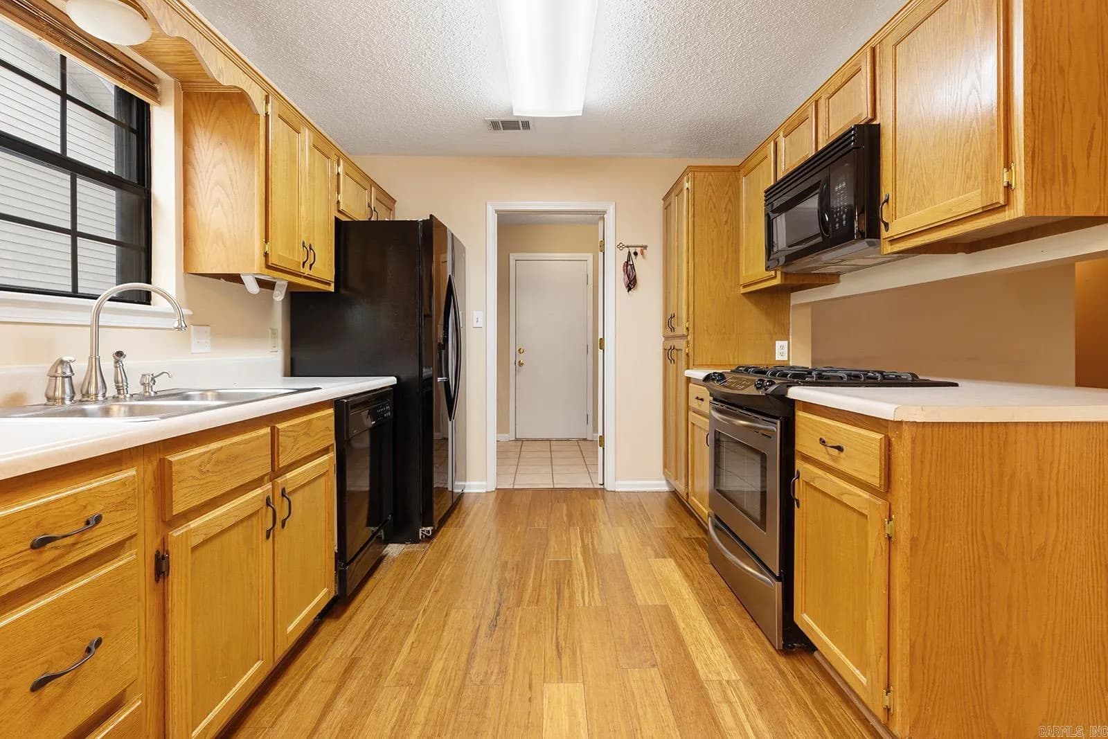 Property at 2607  Stoneleigh - Image 9