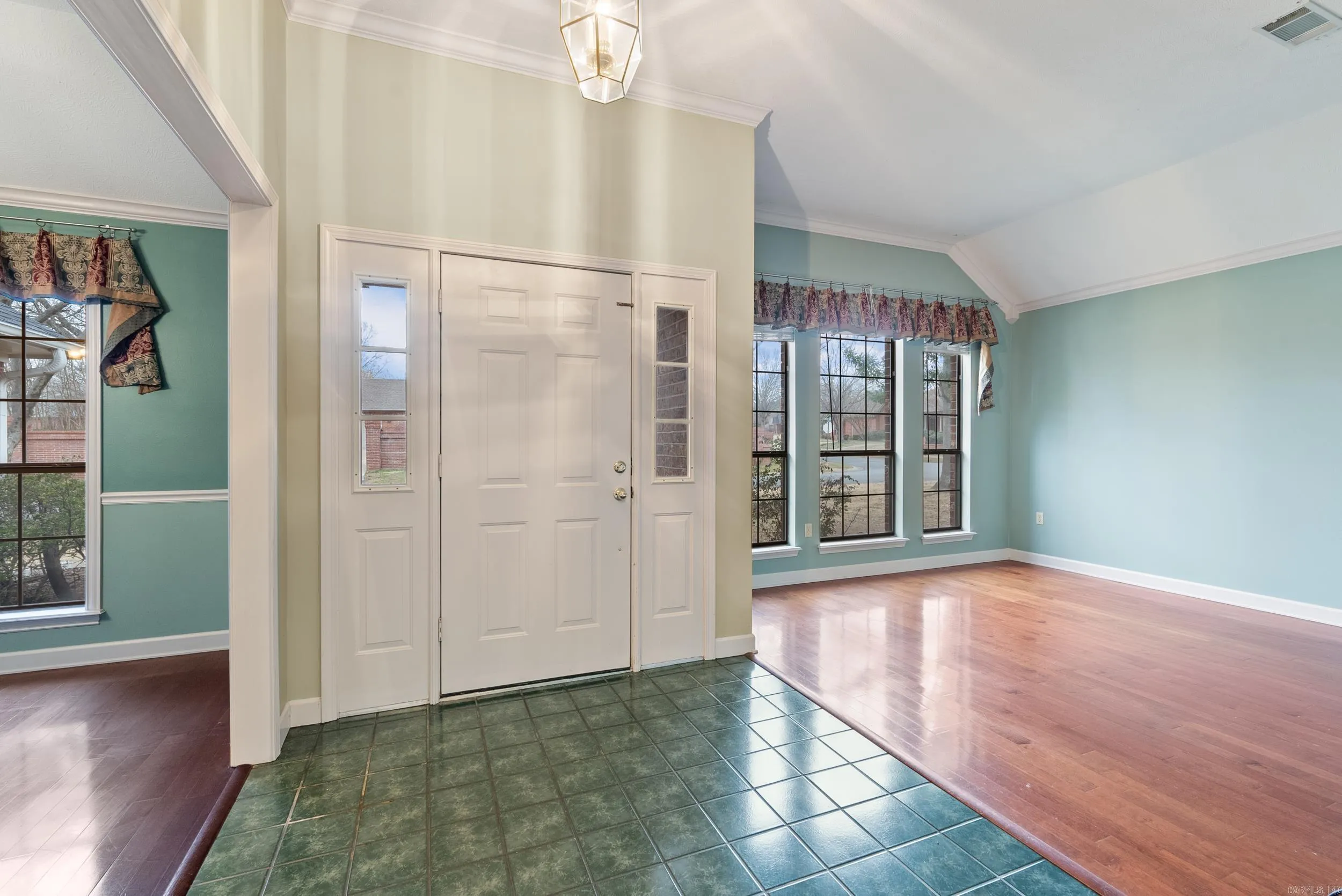 Property at 3025  Franklin circle - Image 18