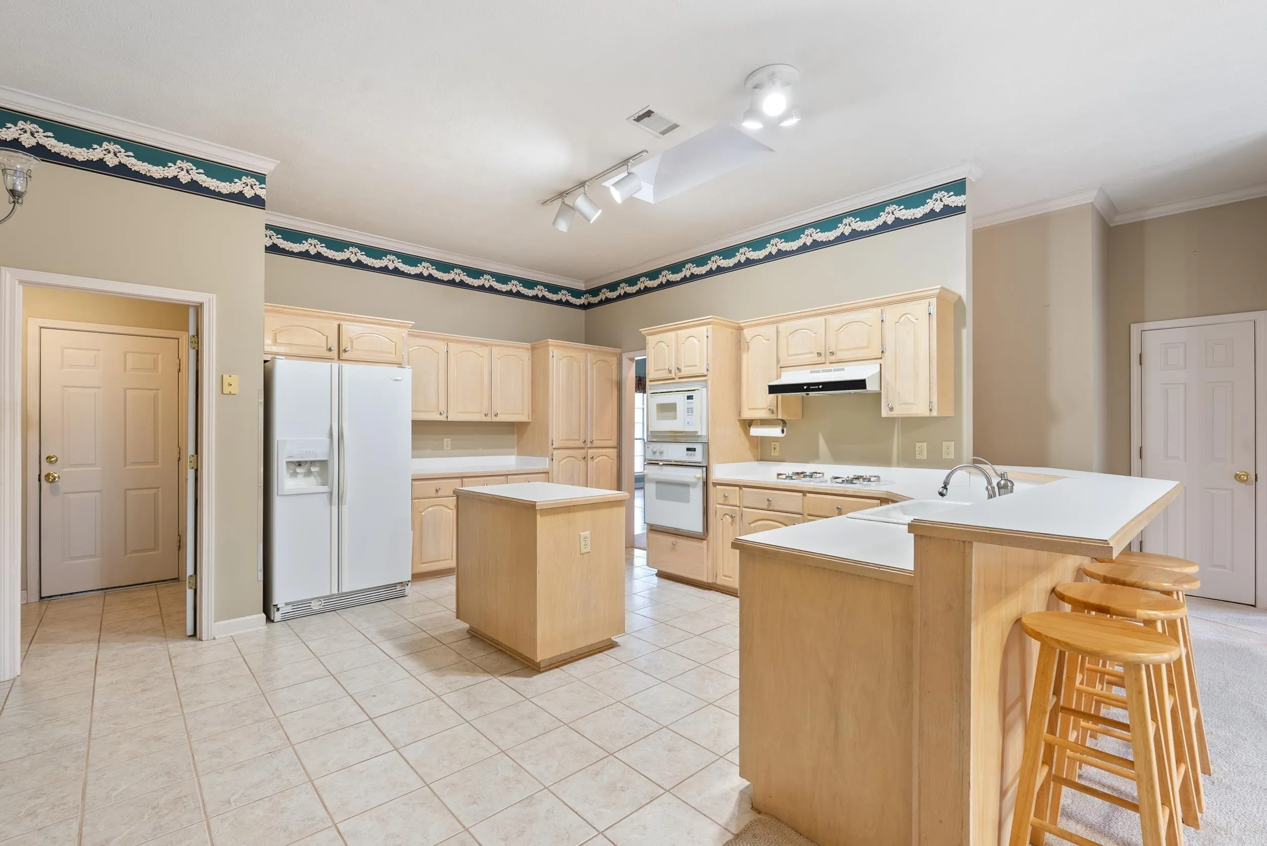 Property at 3025  Franklin circle - Image 9