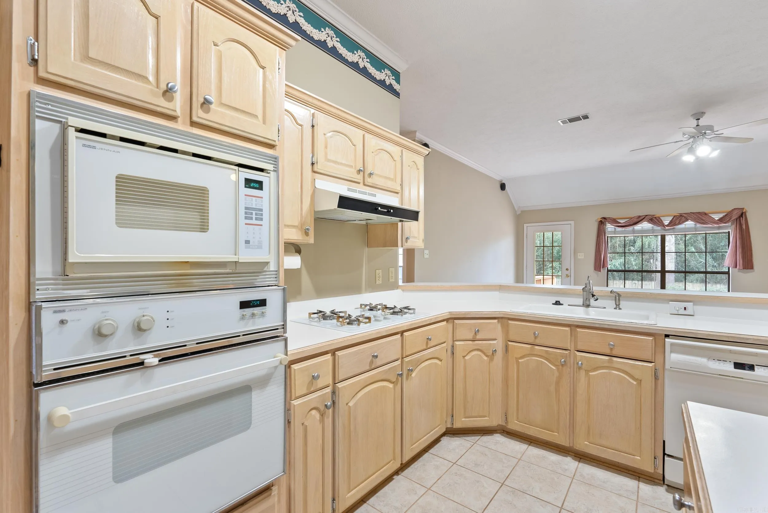 Property at 3025  Franklin circle - Image 14
