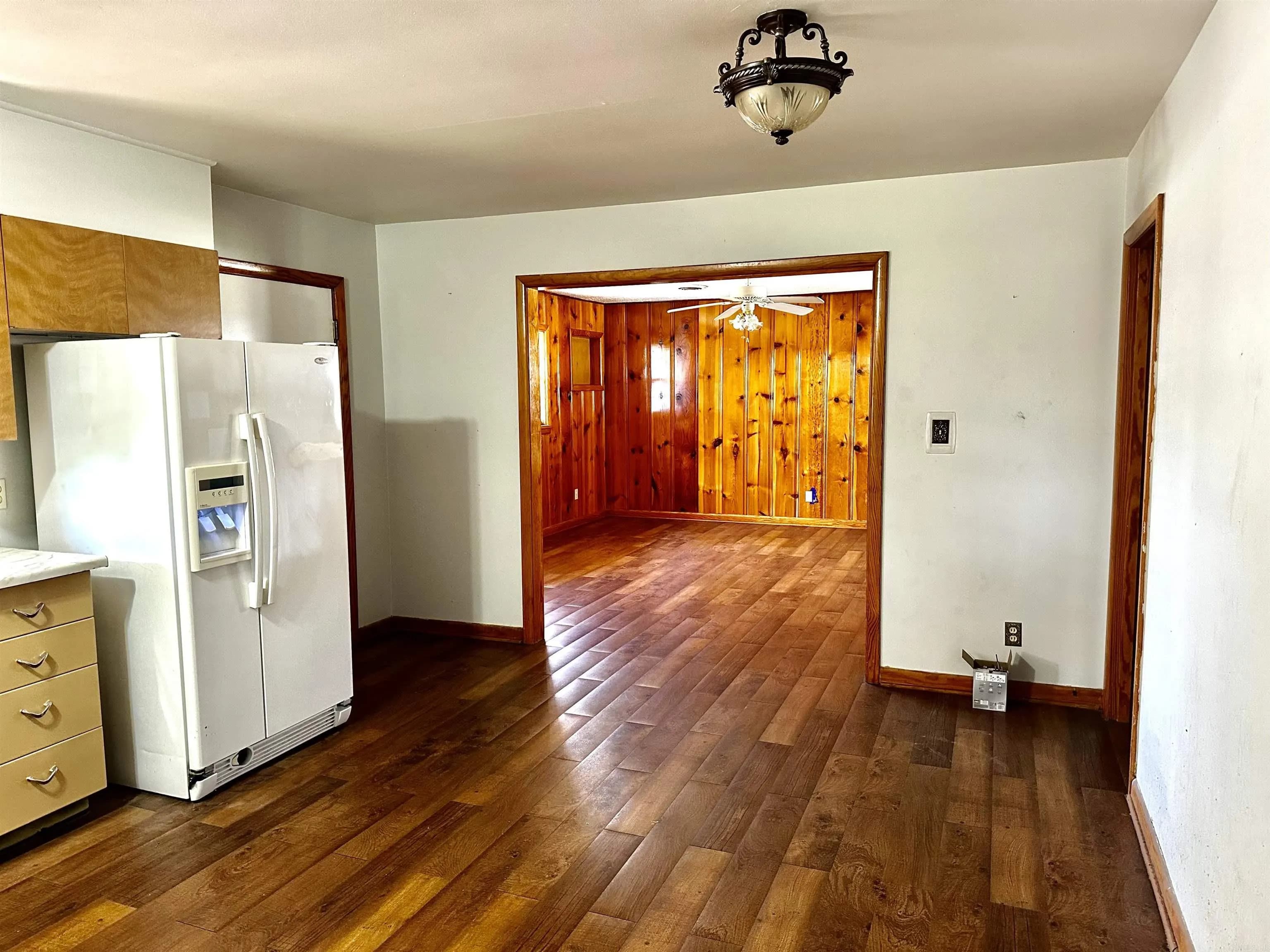 Property at 715  Crest - Image 5
