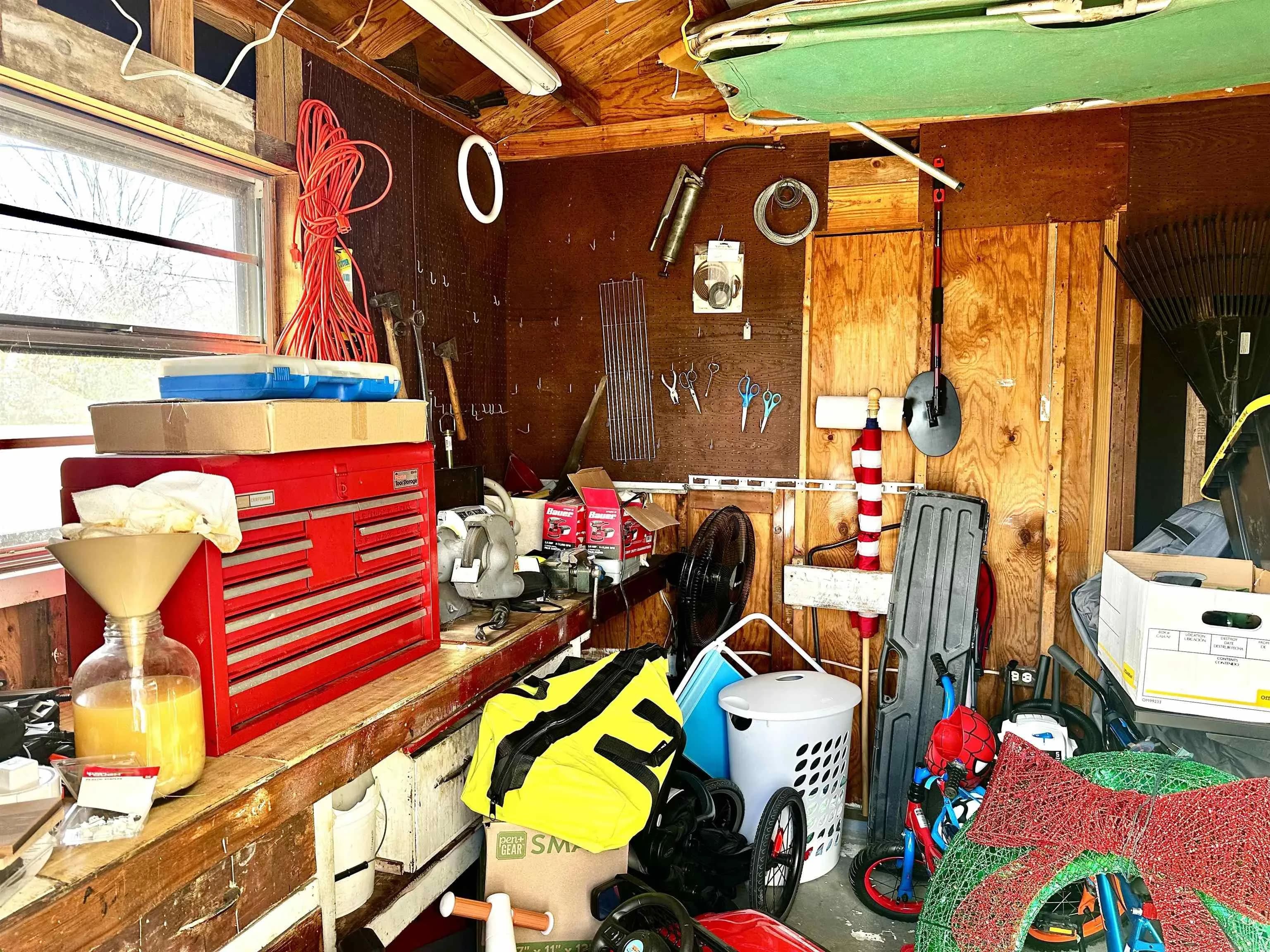 Property at 717  Crest - Image 16