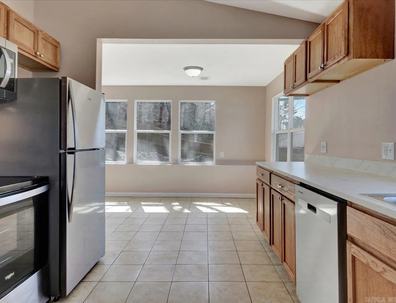 Property at 396  Music mountain - Image 9