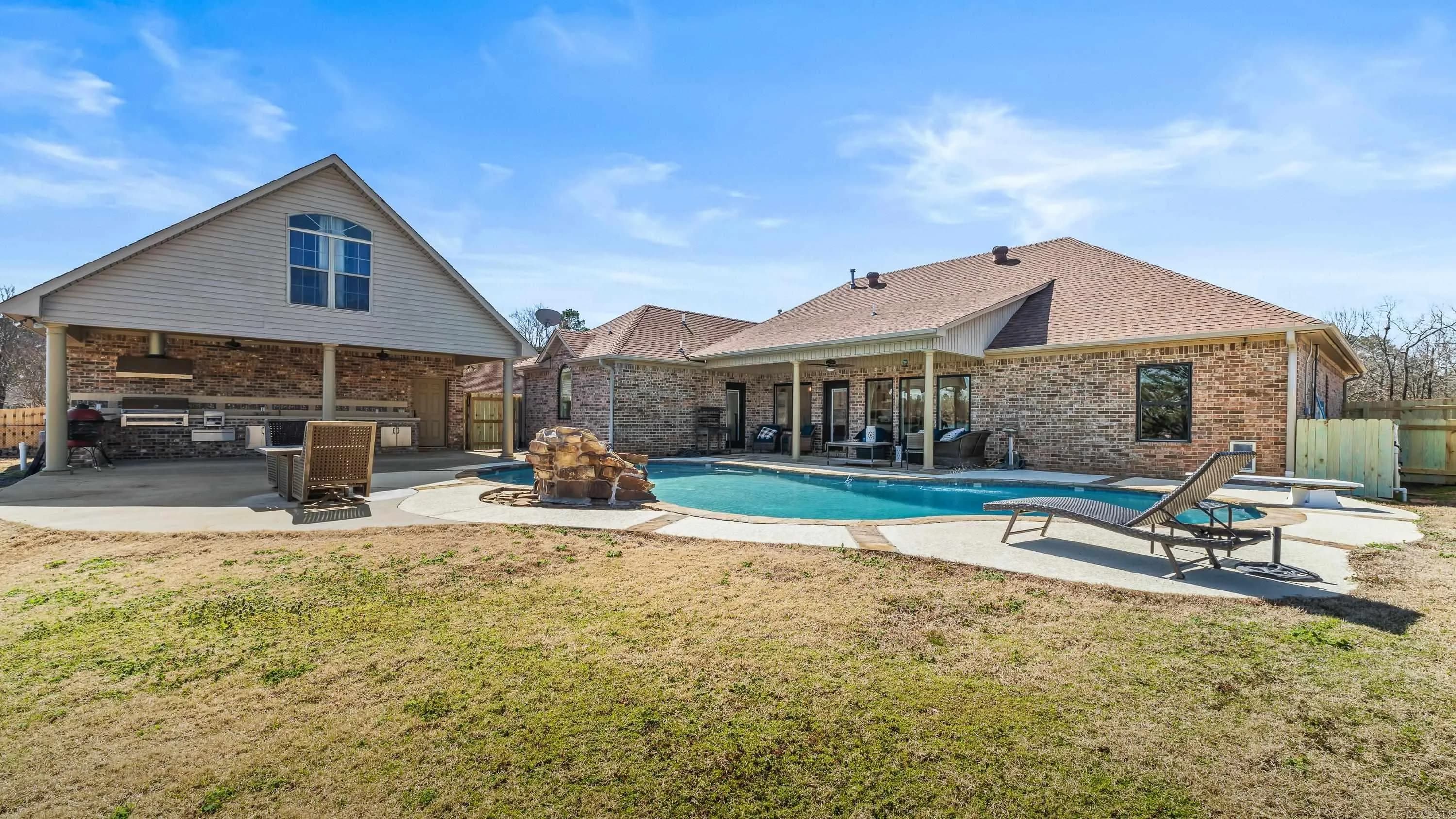 Property at 675  Beaver lake drive - Image 21