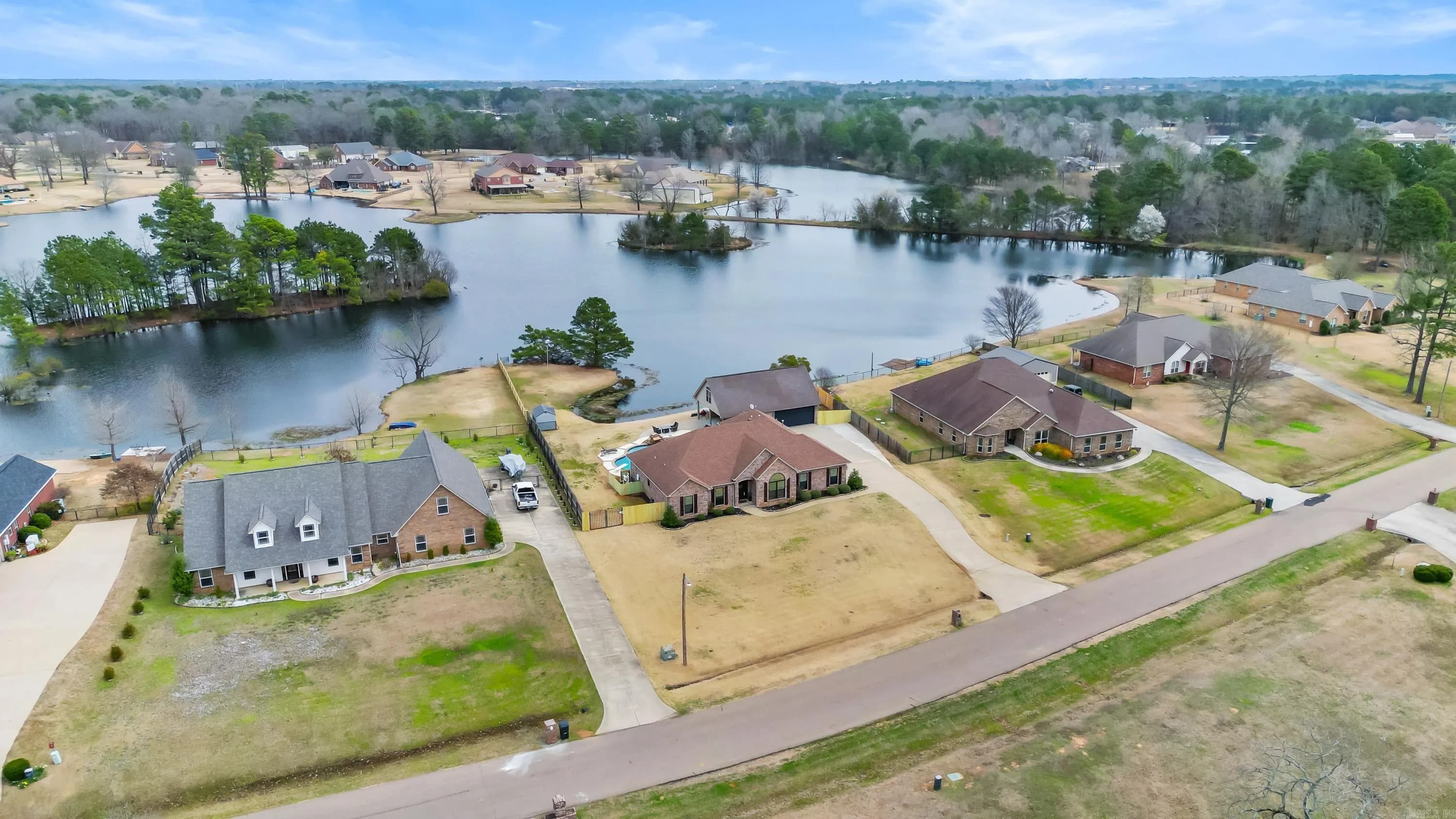 Property at 675  Beaver lake drive - Image 35