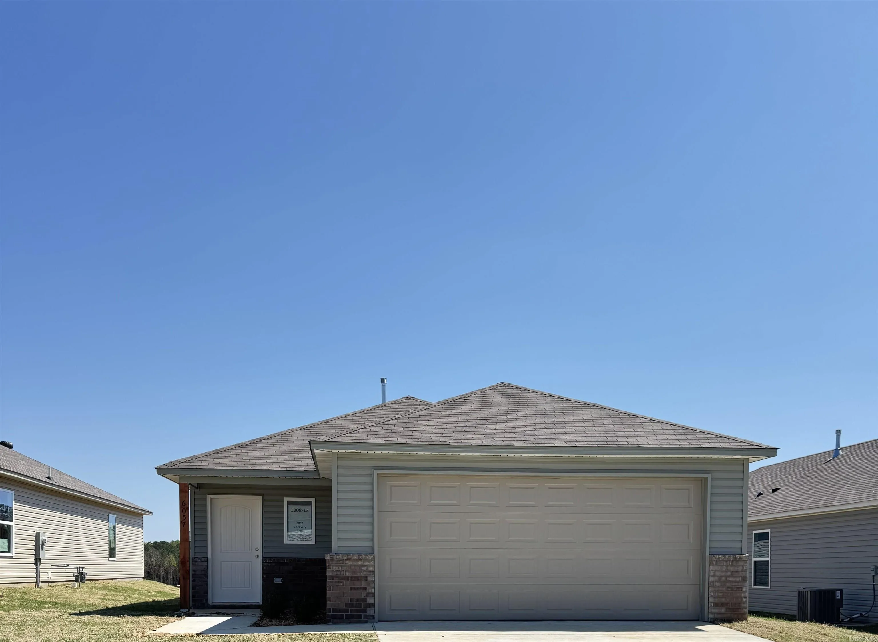 Property at 6057  Discovery  Lot 1308 Block 1 - Image 1