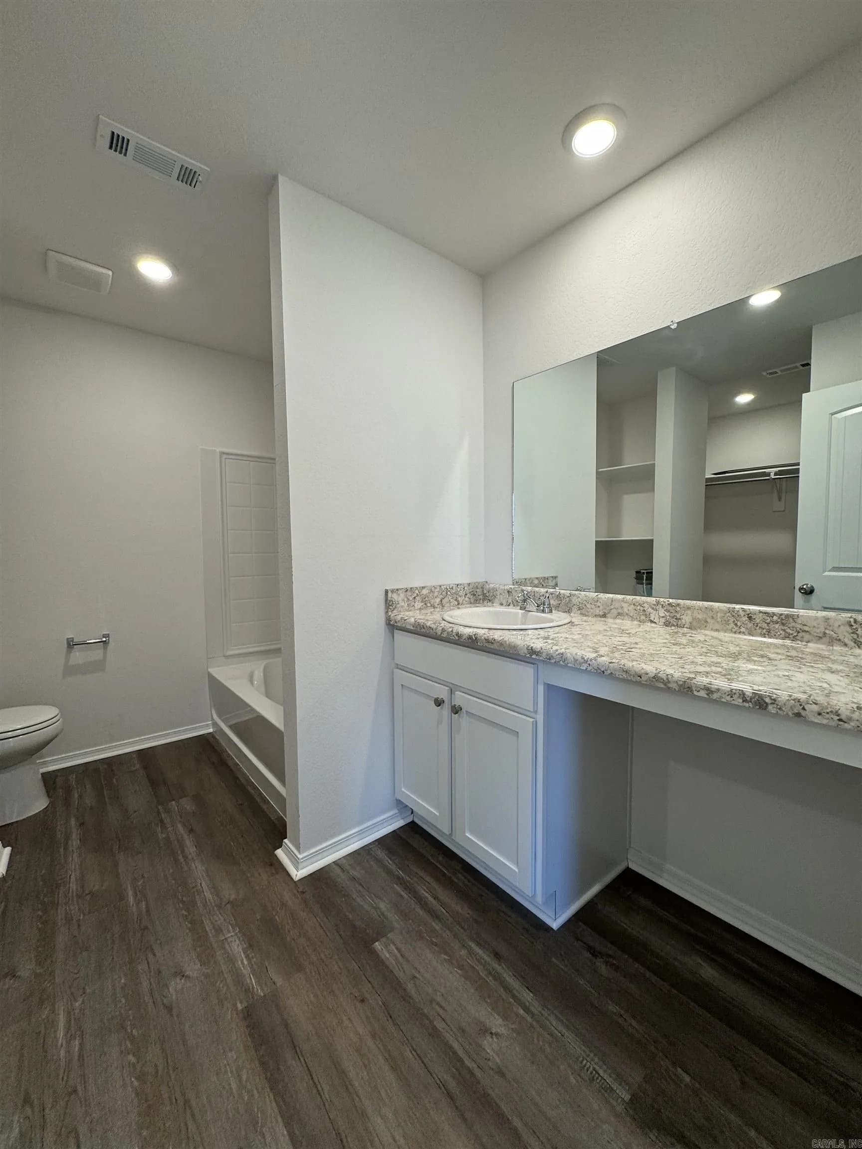 Property at 6057  Discovery  Lot 1308 Block 1 - Image 7