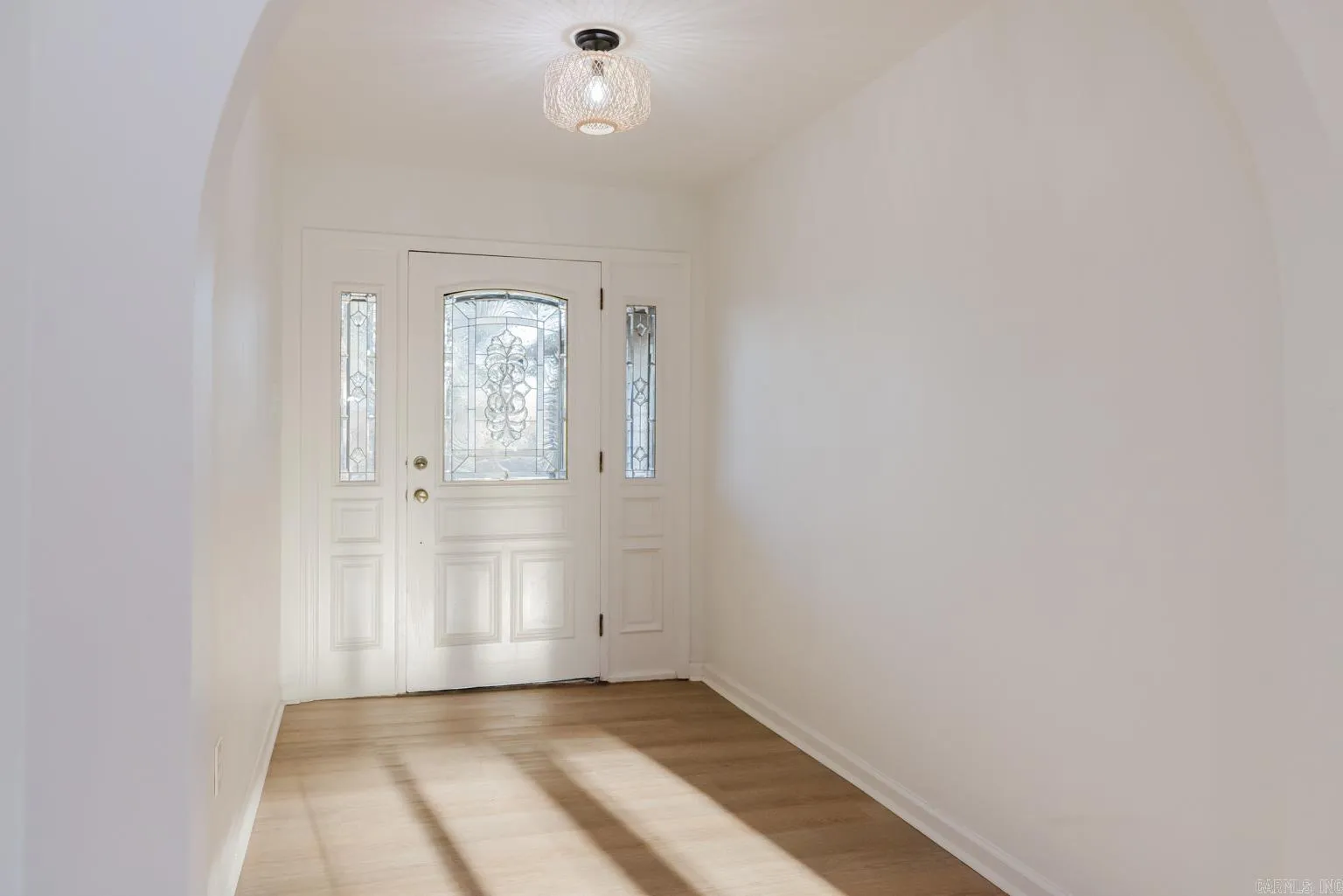 Property at 9709  Glenda - Image 9