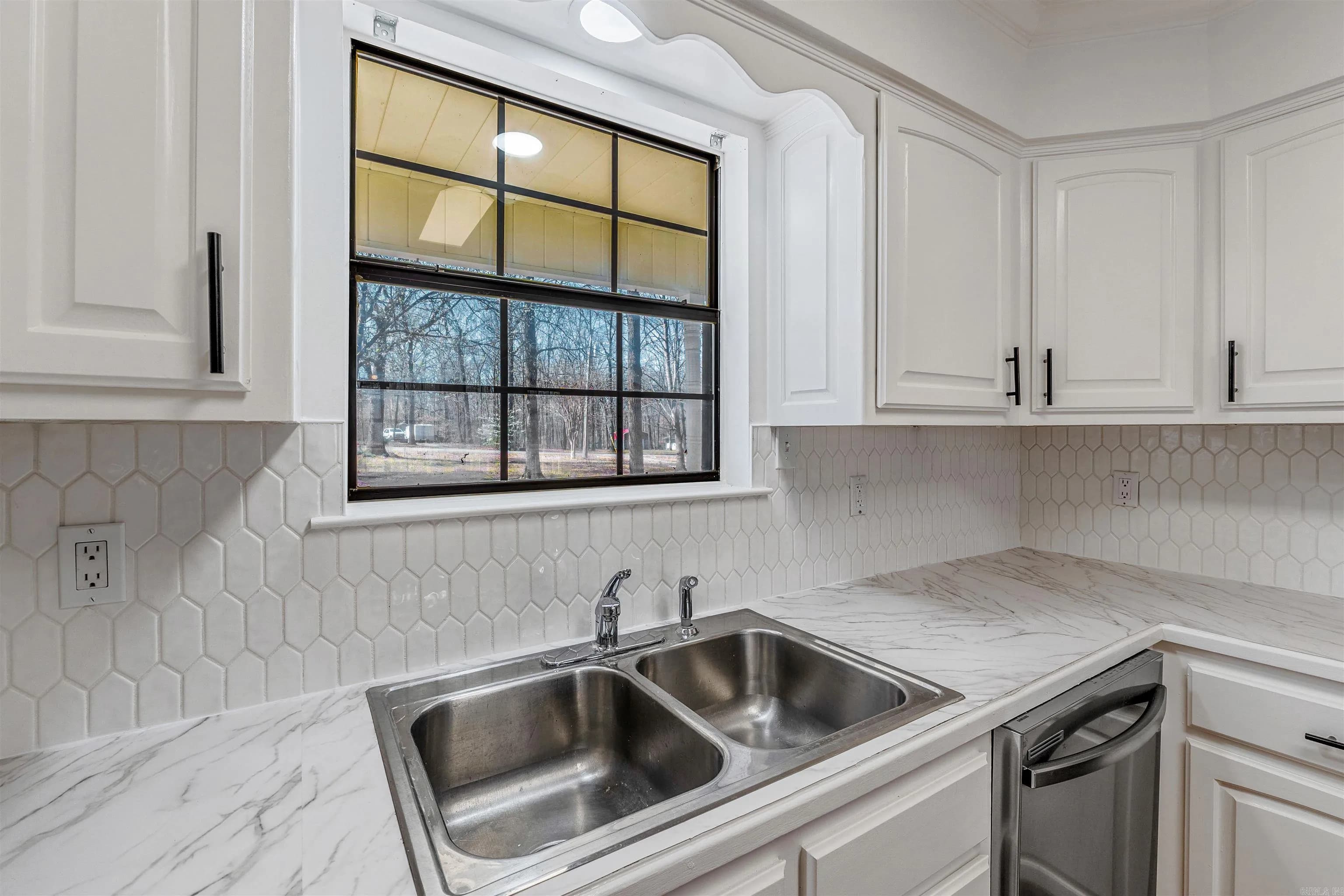 Property at 455  Jenni leigh - Image 11