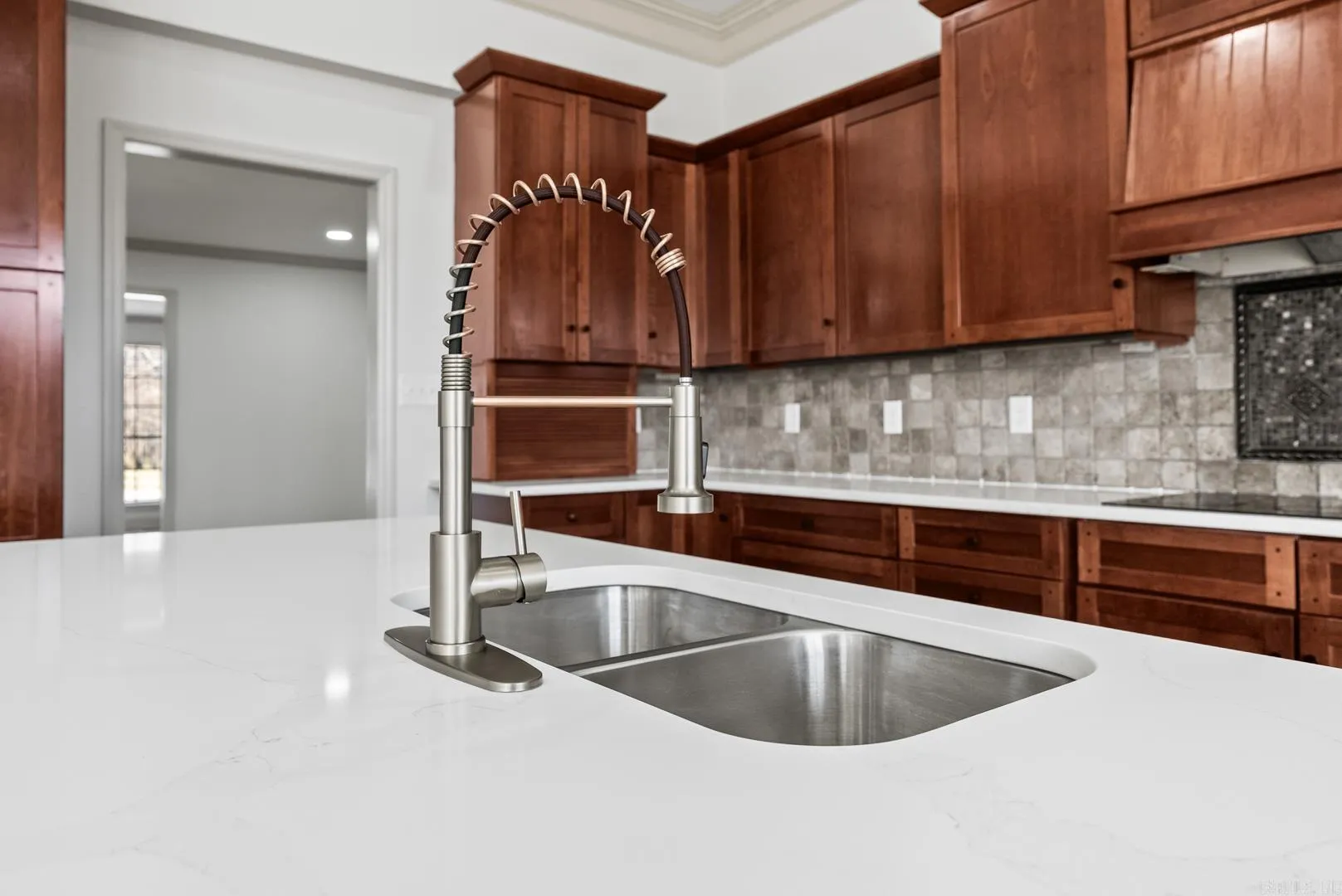 Property at 809  Koehler - Image 14