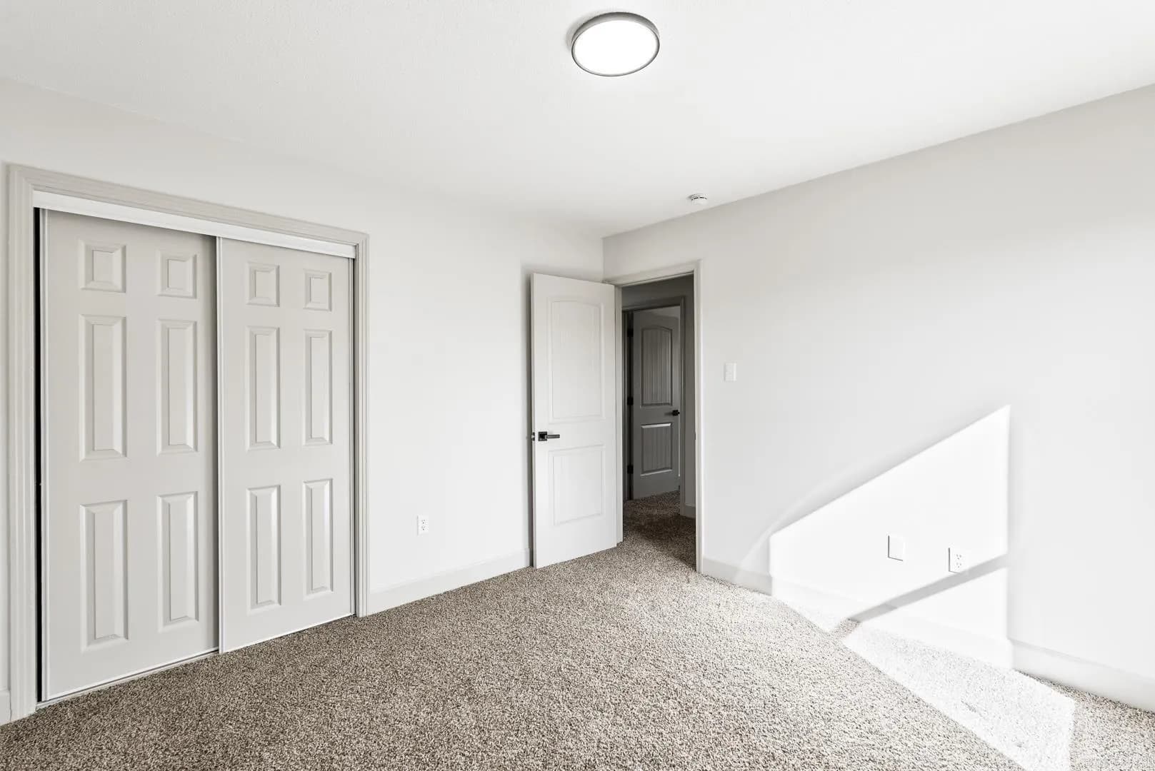 Property at 809  Koehler - Image 37