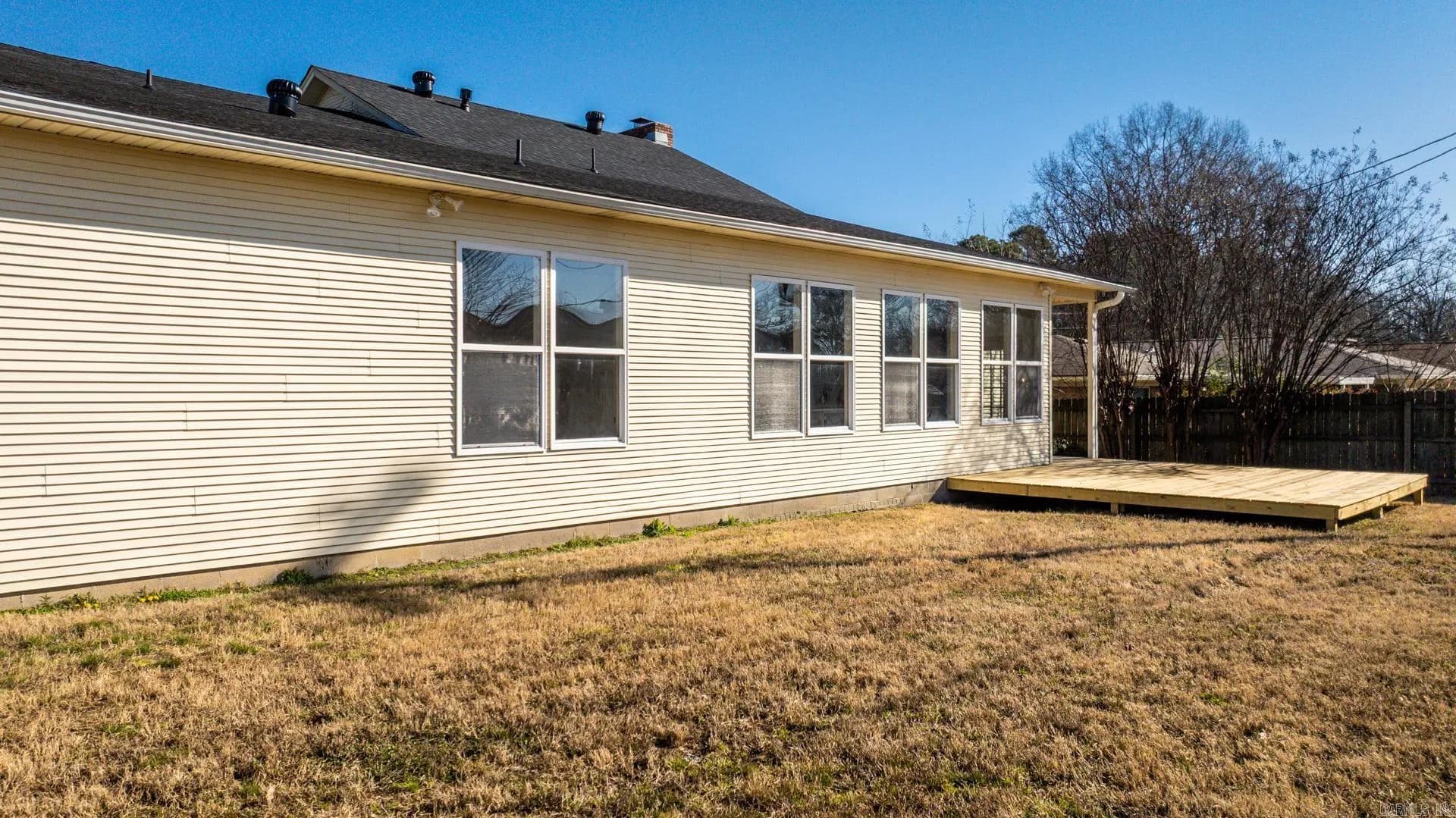 Property at 809  Koehler - Image 40