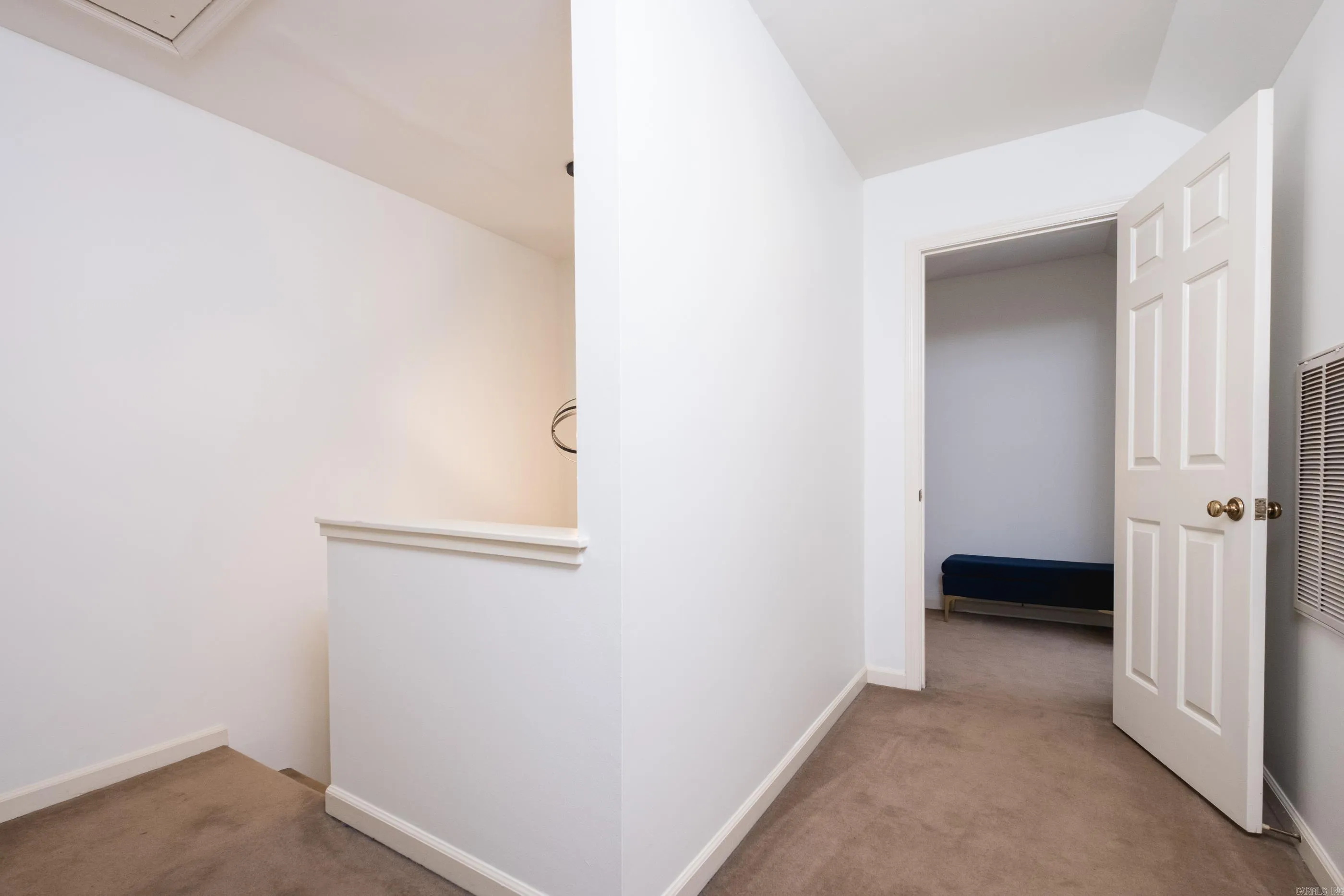 Property at 74  Kingsbridge way - Image 36
