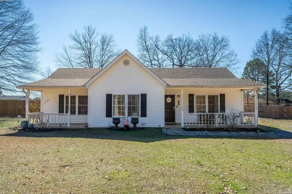 Property at 125  Avalon - Image 2
