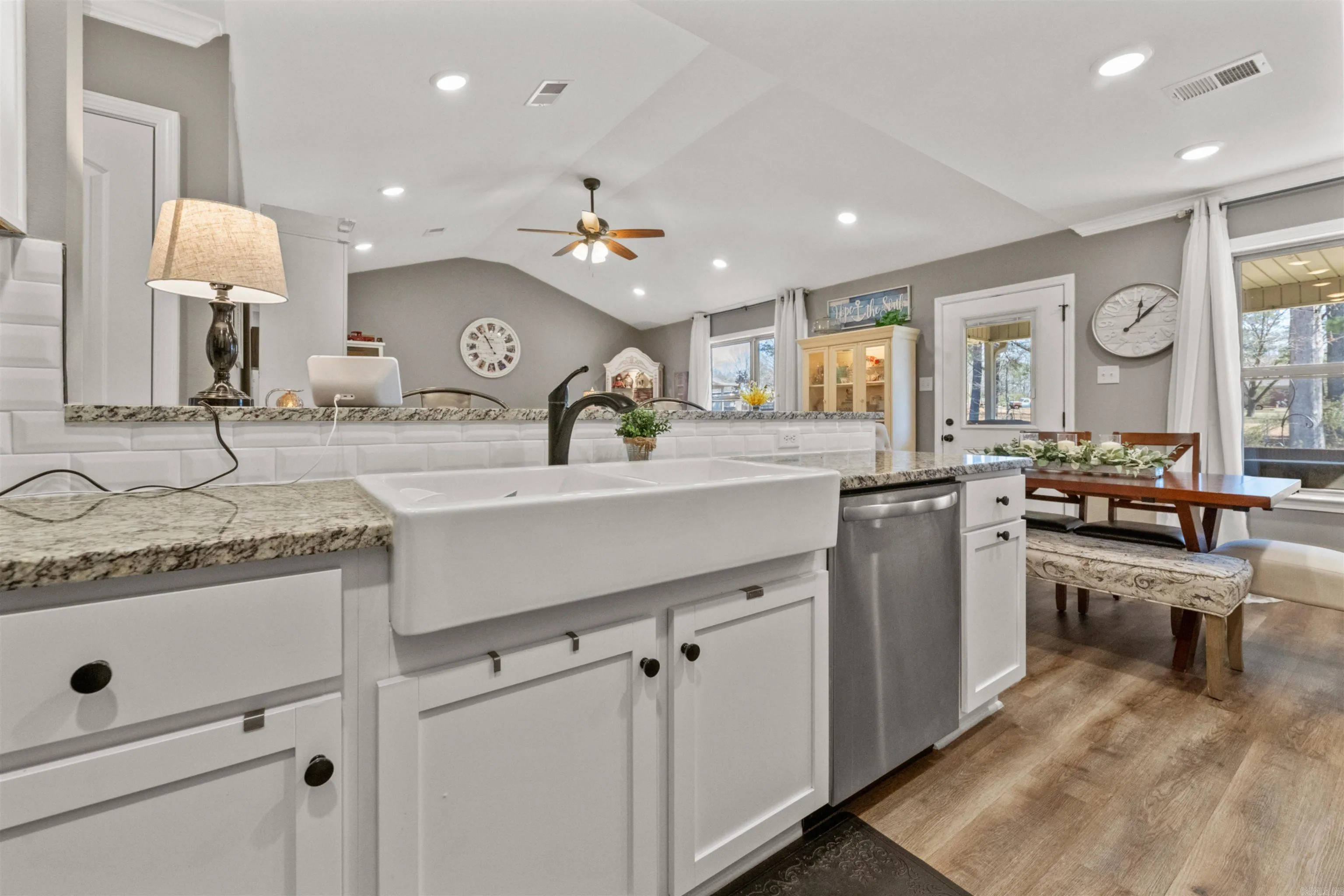 Property at 95  Buena vista - Image 11