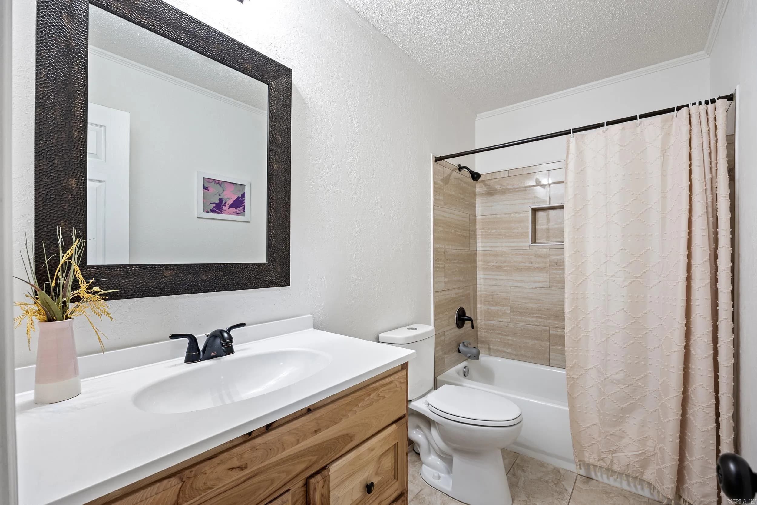 Property at 7136  Highway 333 - Image 25