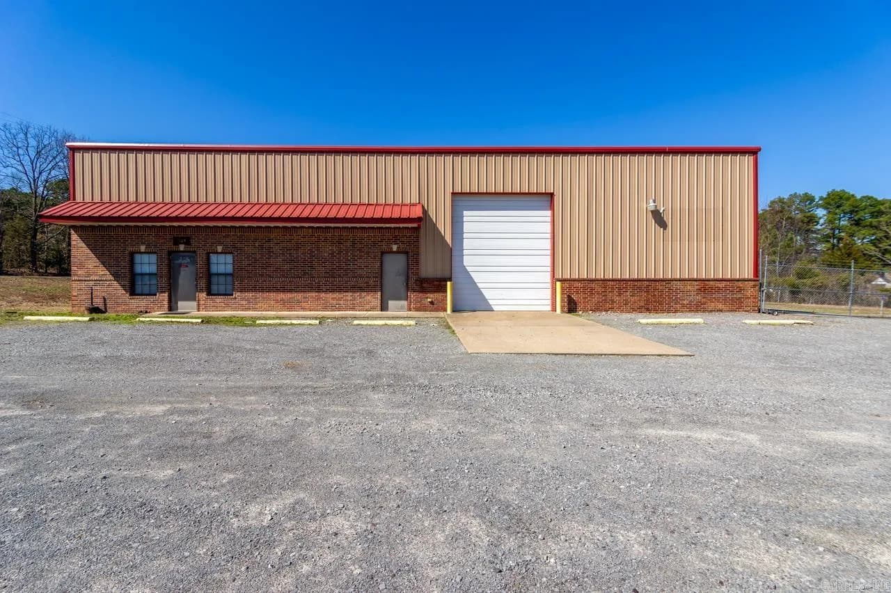 Property at 1189  Highway 65 n - Image 1