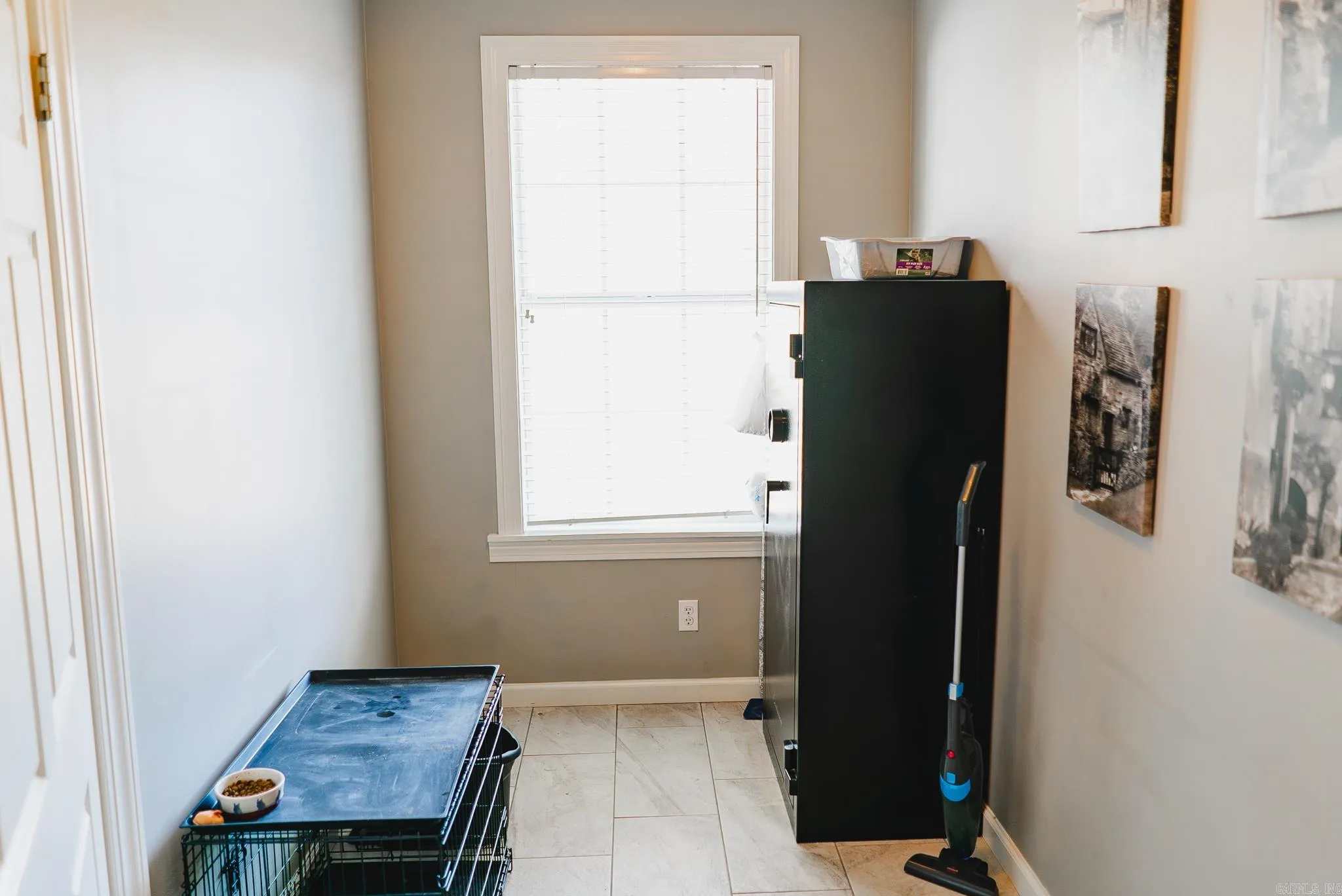 Property at 542 S Main - Image 33