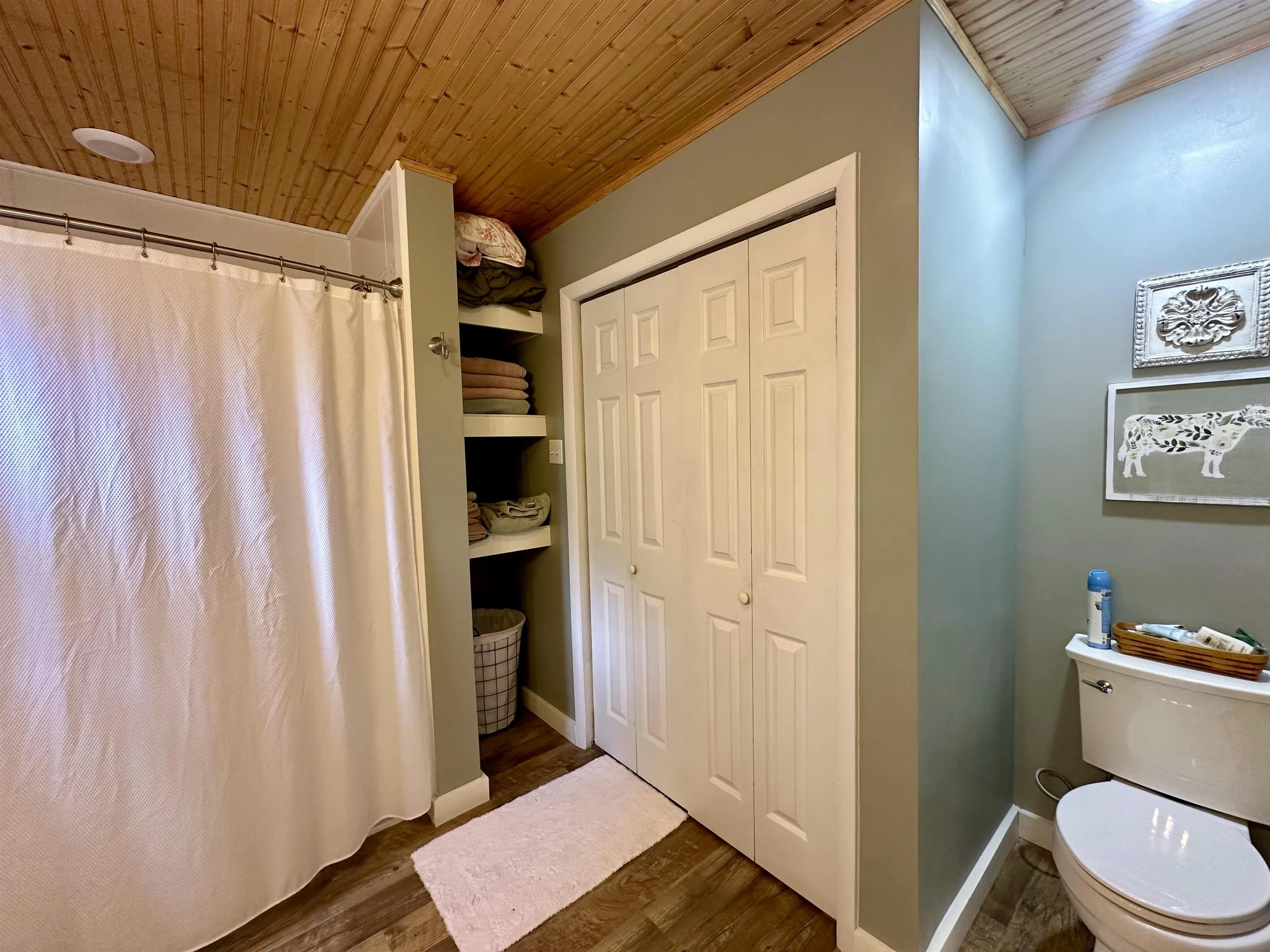 Property at 370  Black bear bluff - Image 10