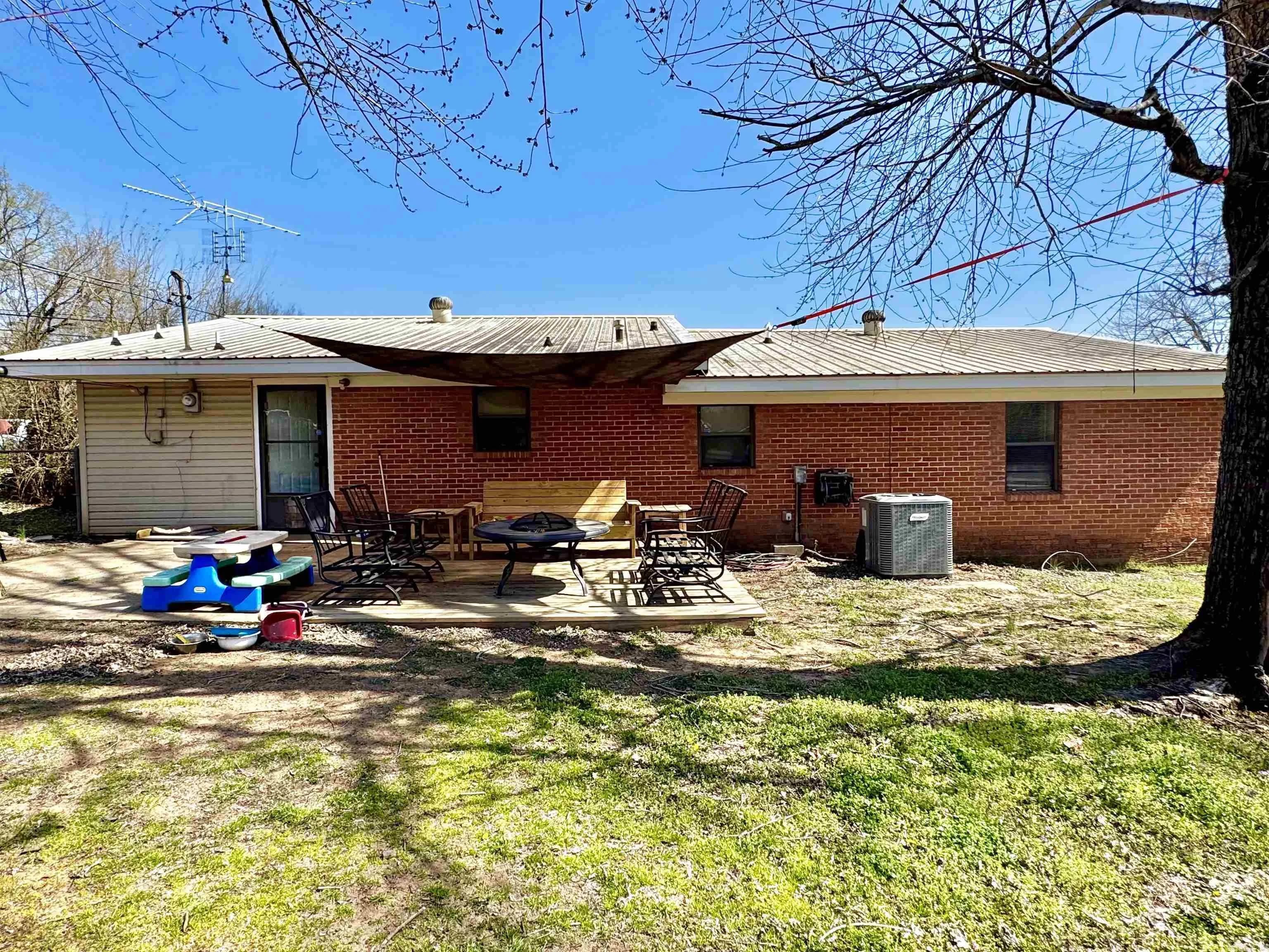Property at 1201 N 18th st - Image 13