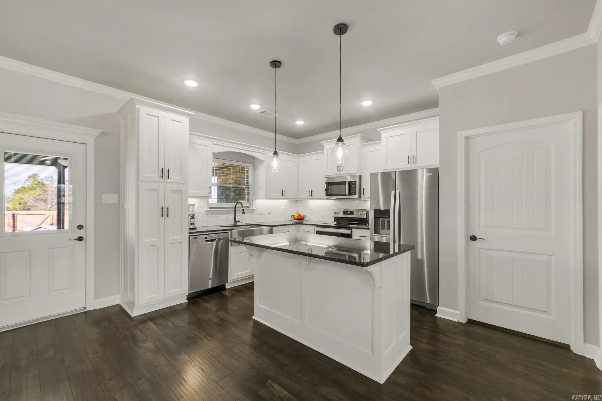 Property at 36  Cimarron - Image 13