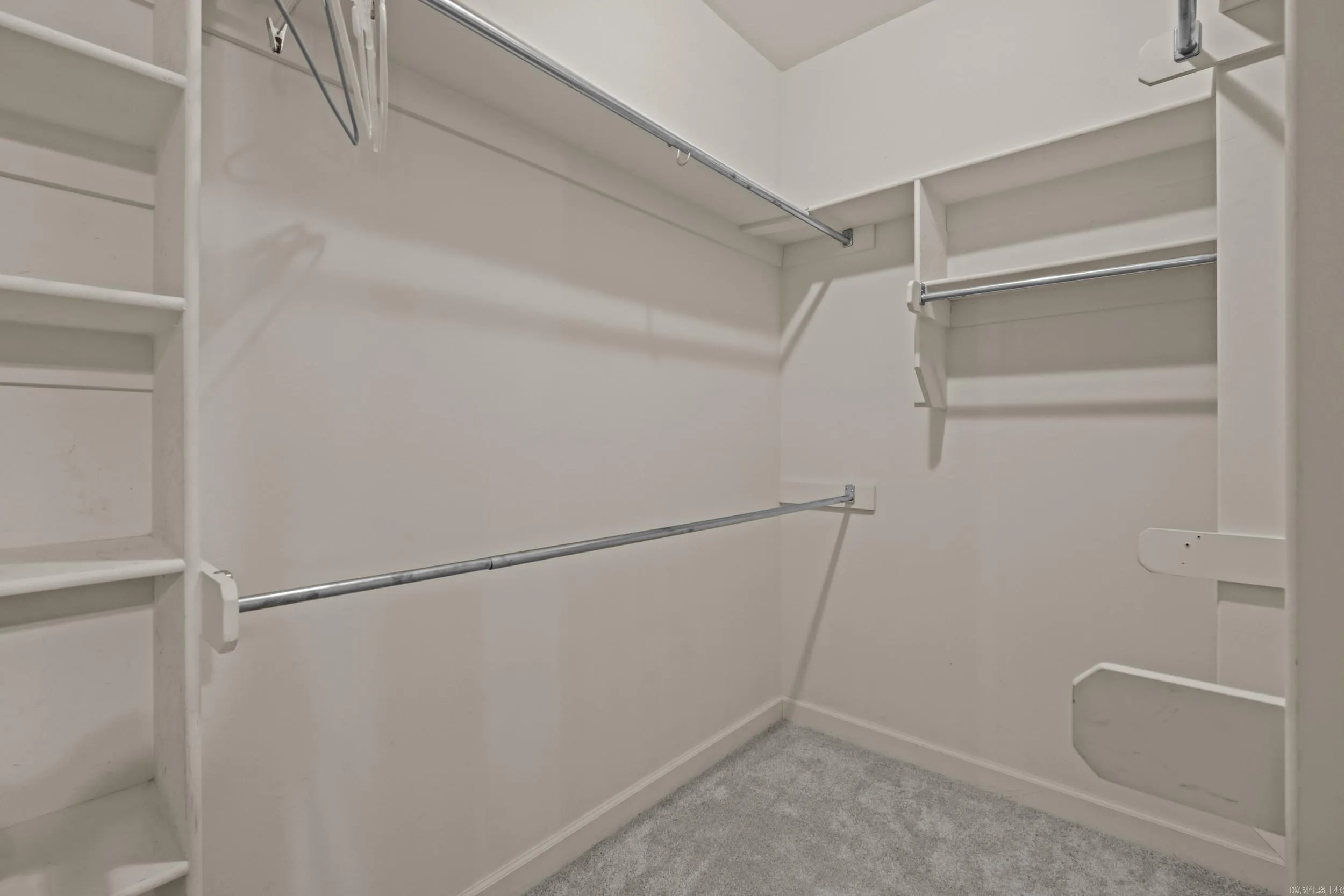 Property at 916  Greystone - Image 19