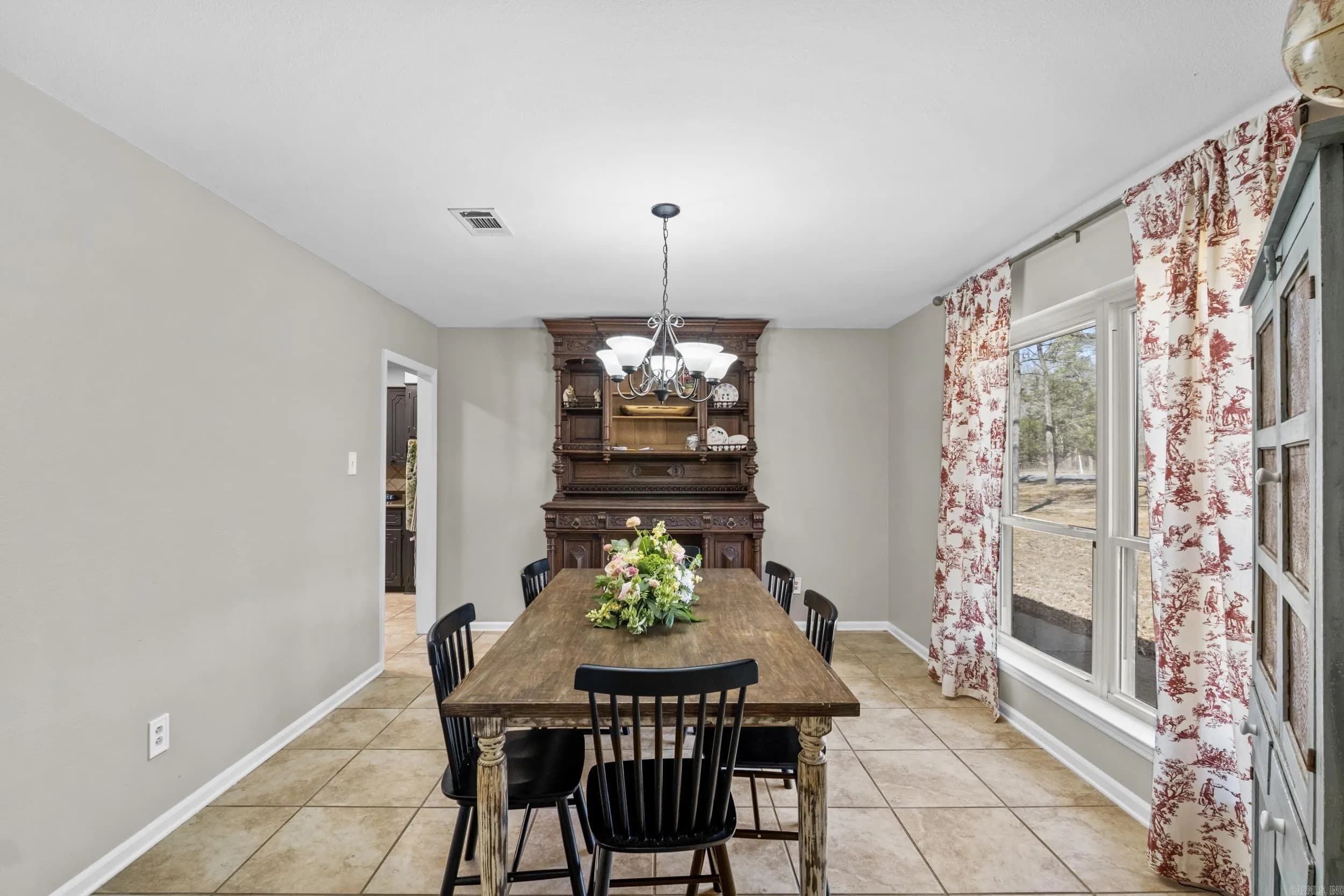 Property at 282  Kingwood - Image 19