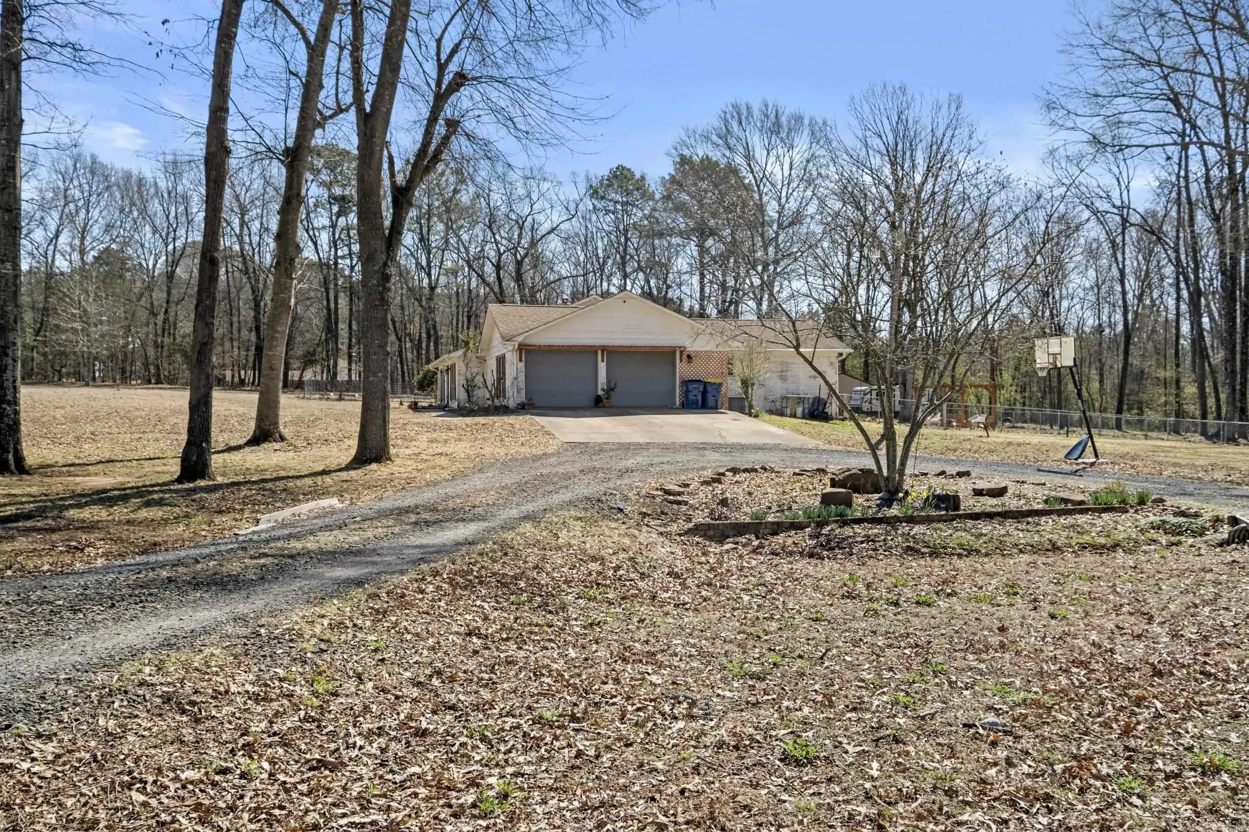 Property at 282  Kingwood - Image 4