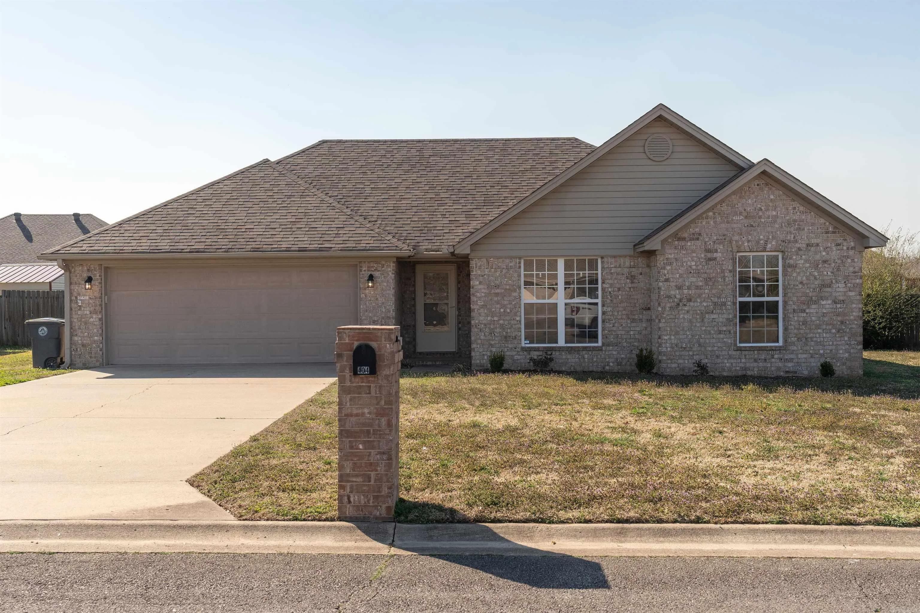 Property at 404  Craig - Image 39