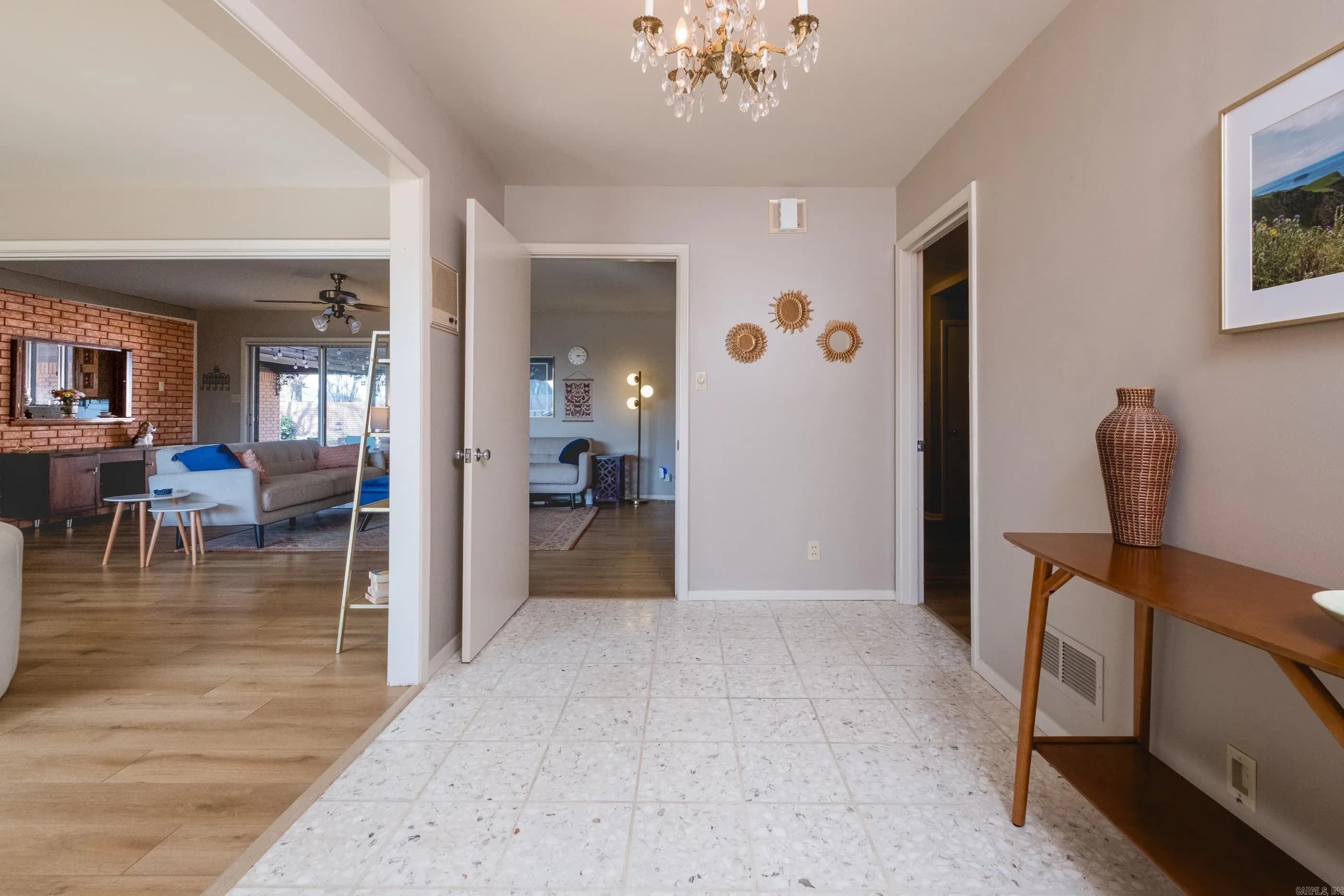 Property at 1009  Cherry hill - Image 6