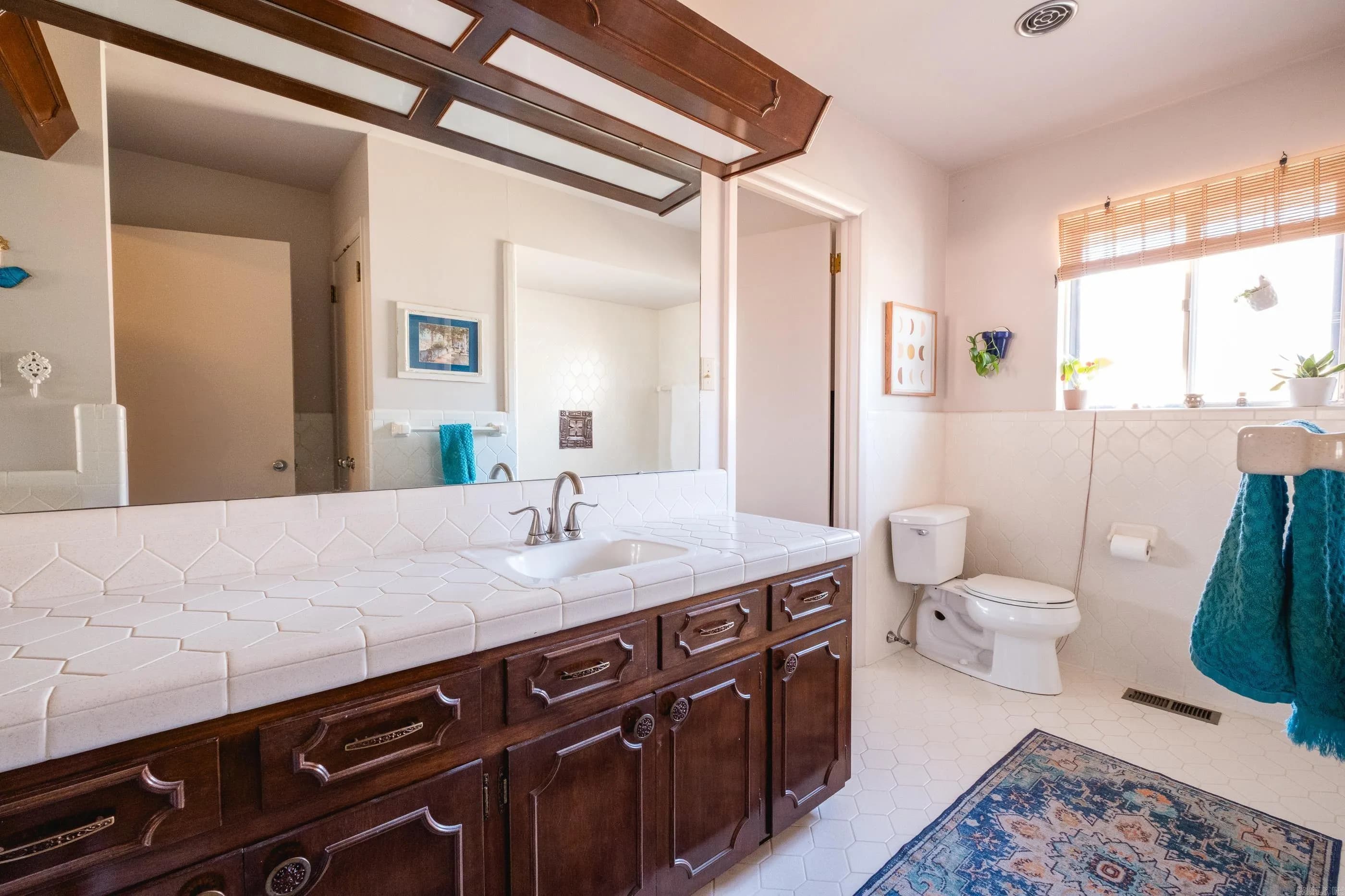 Property at 1009  Cherry hill - Image 37