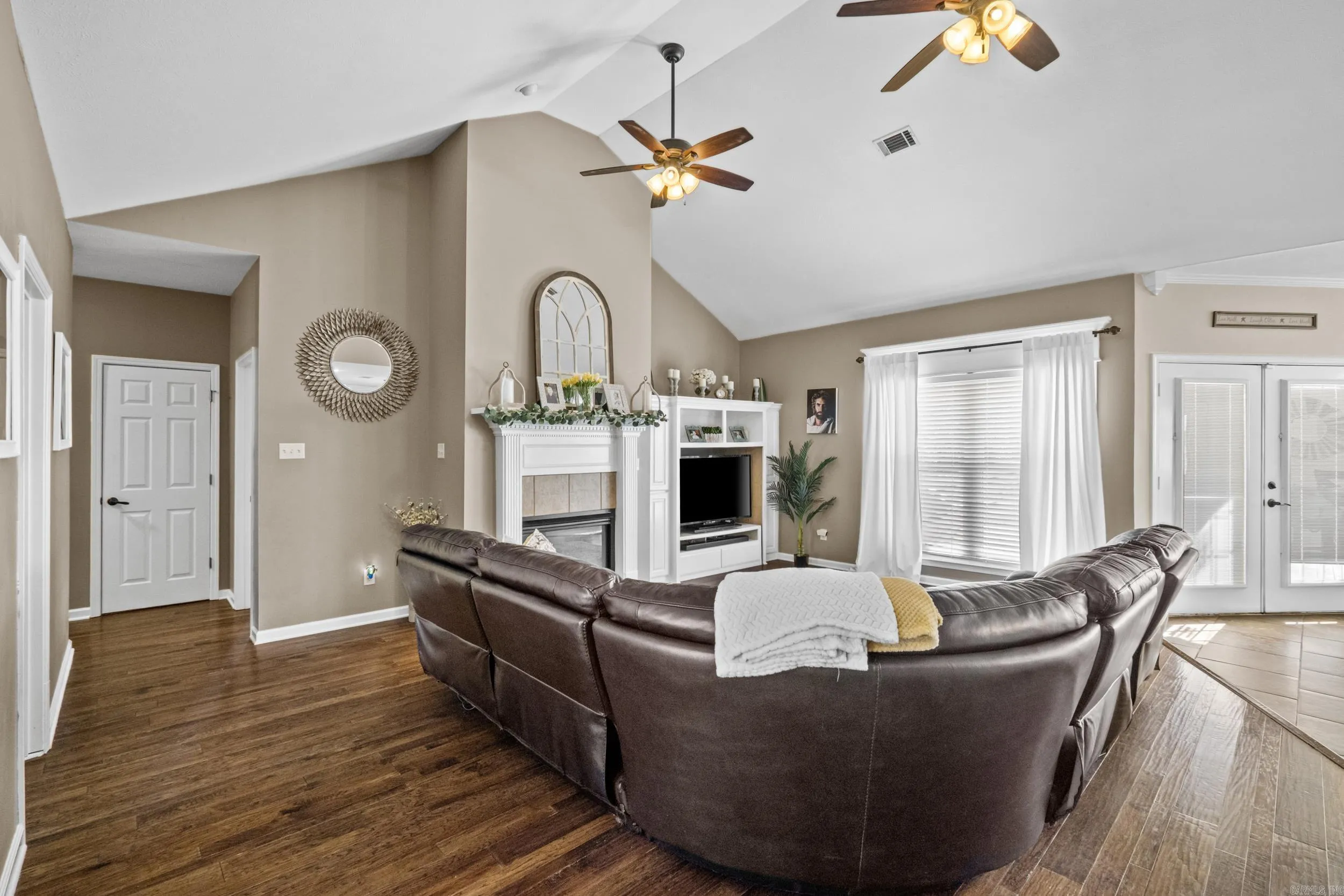 Property at 111  Martha jean - Image 16