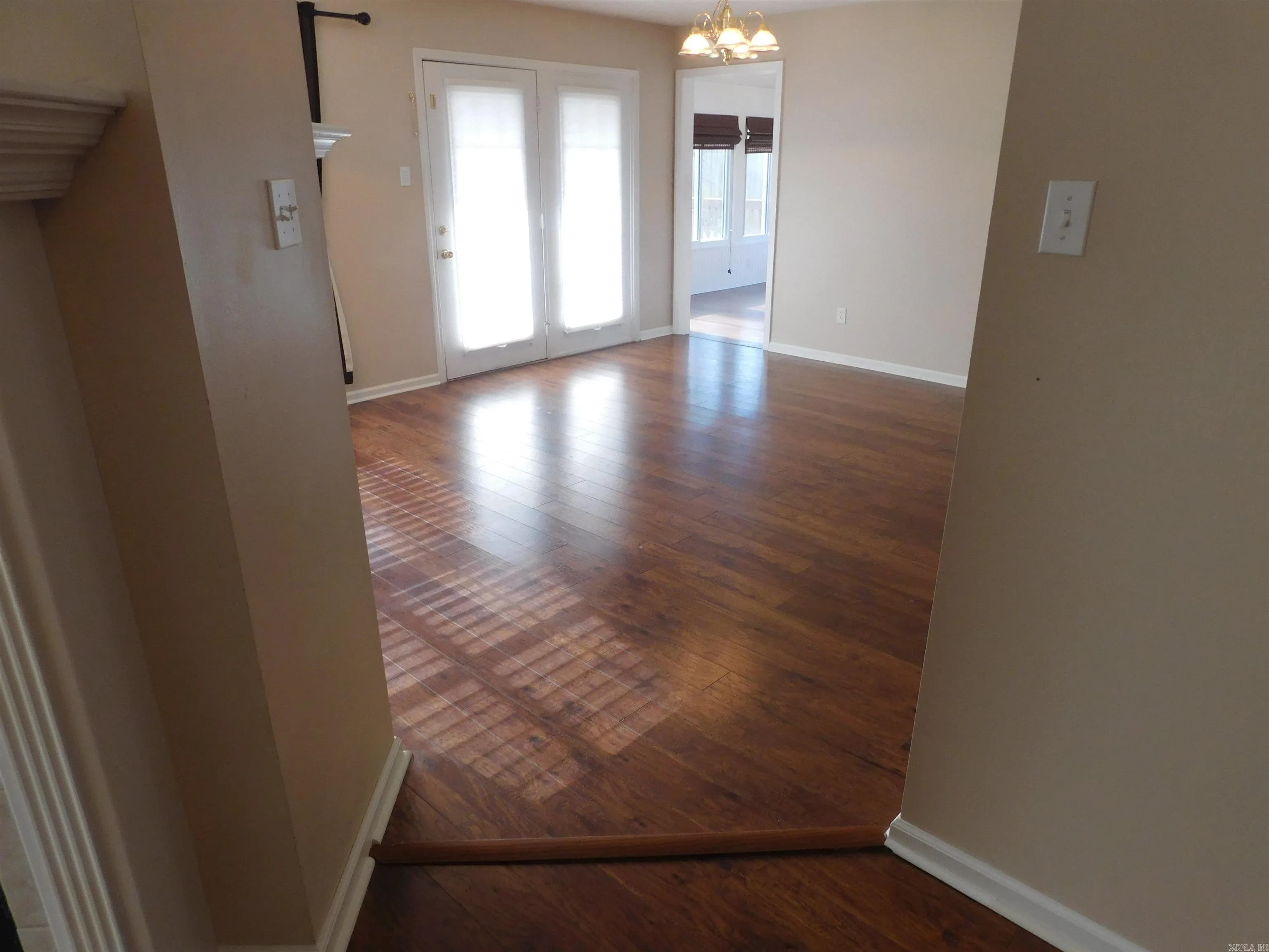 Property at 108  Carnelian - Image 16