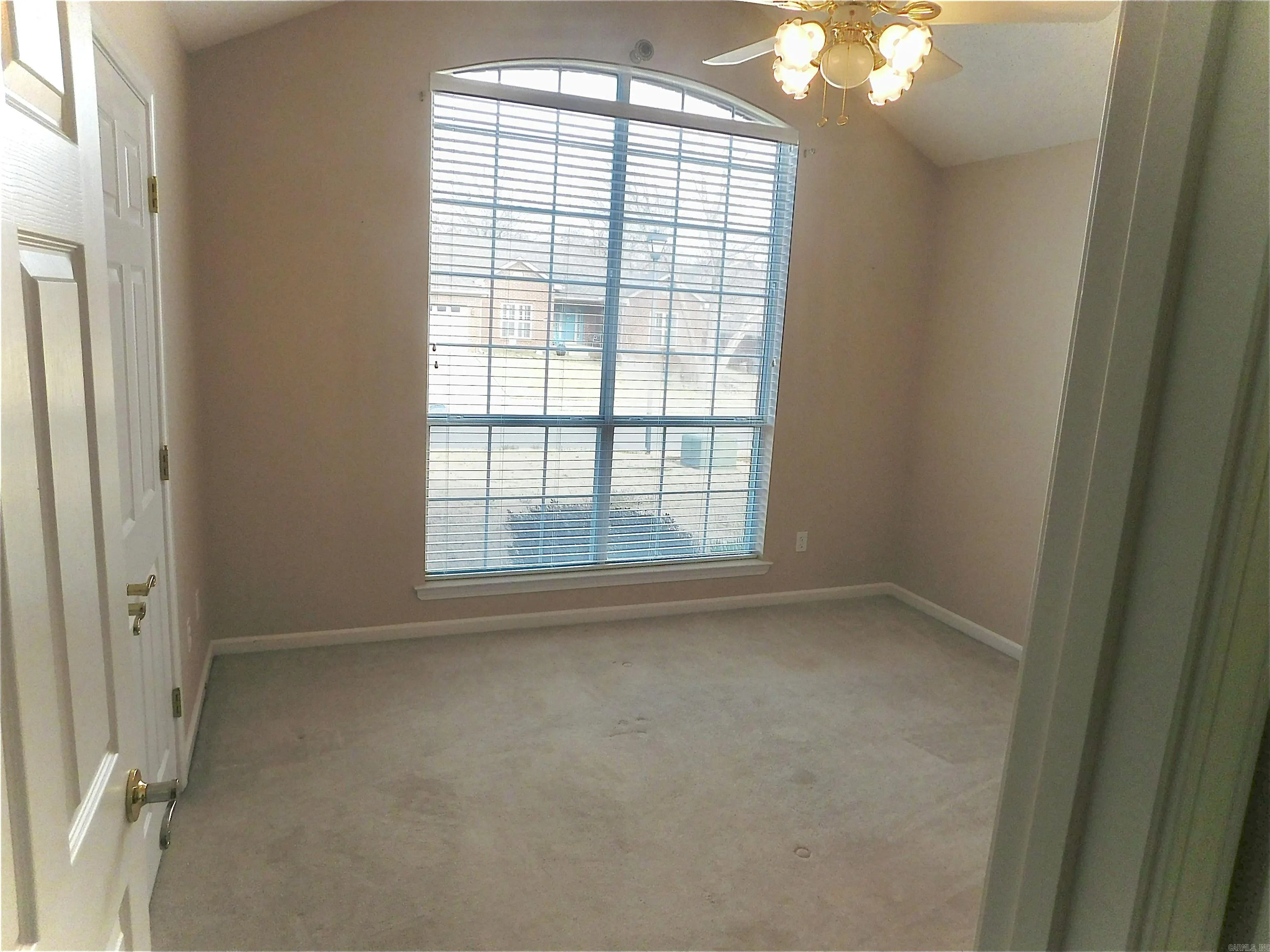 Property at 108  Carnelian - Image 18